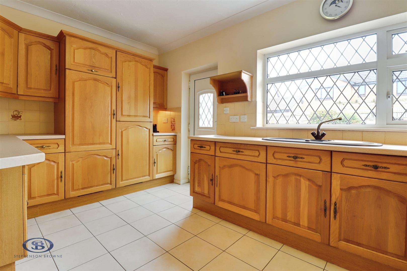 5 bedroom house for sale, Crewe Road, Sandbach, CW11, photo 5