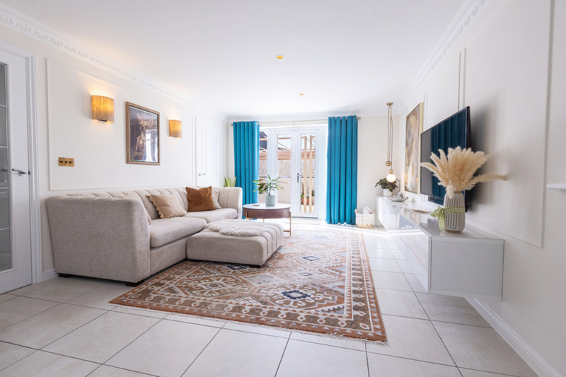 4 bedroom for sale, Spindle Close, Andover, SP11, photo 2