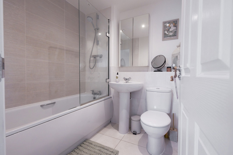4 bedroom for sale, Spindle Close, Andover, SP11, photo 13 of 16