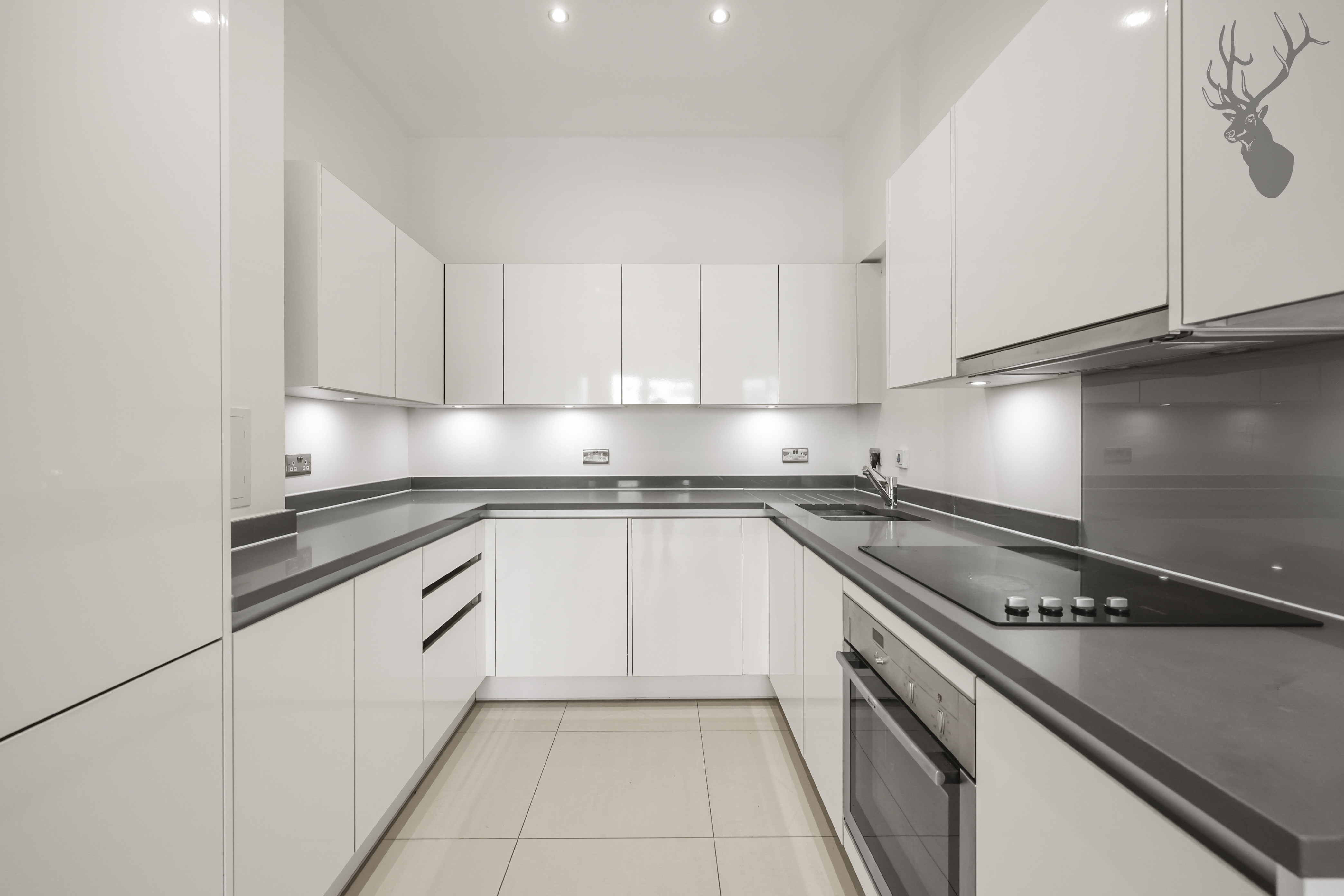 4 bedroom maisonette for sale, Bolinder Way, London, E3, photo 4