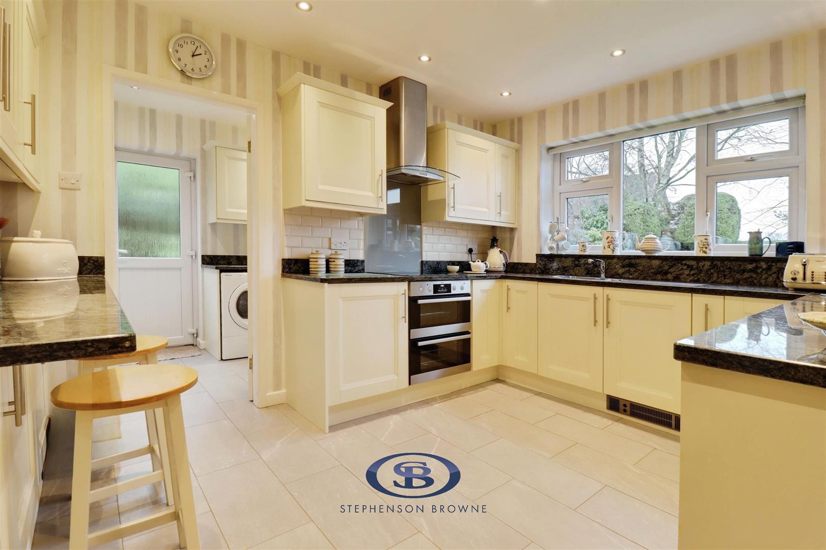4 bedroom house for sale, Middlewich Road, Sandbach, CW11, photo 5