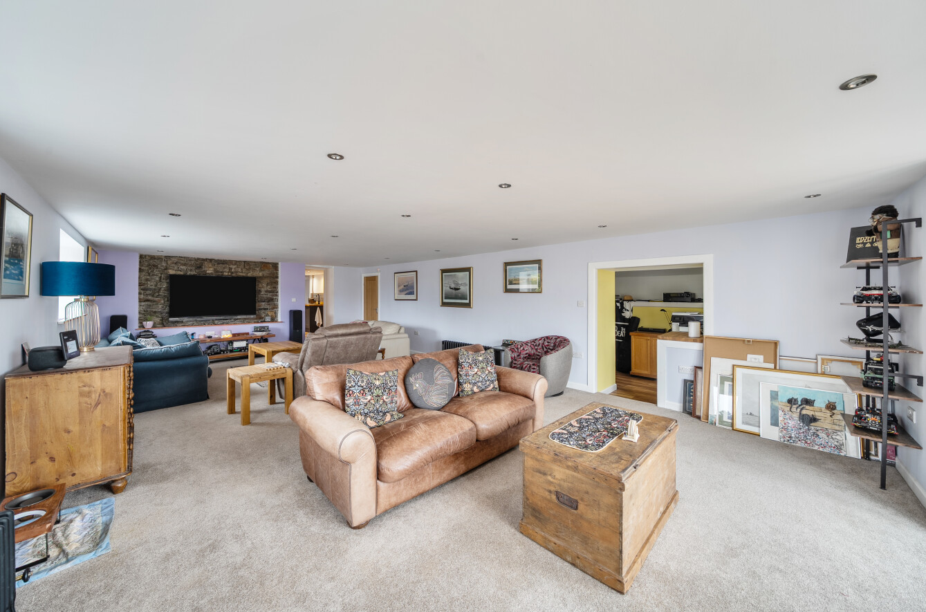 5 bedroom detached house for sale, Gelli Ceidrim Farm Ceidrim Road, Ammanford, SA18