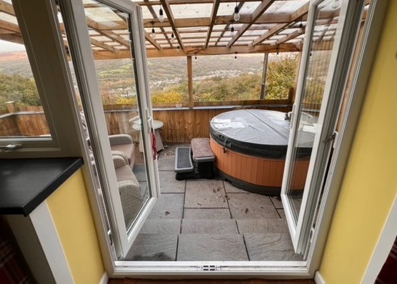5 bedroom detached house for sale, Gelli Ceidrim Farm Ceidrim Road, Ammanford, SA18