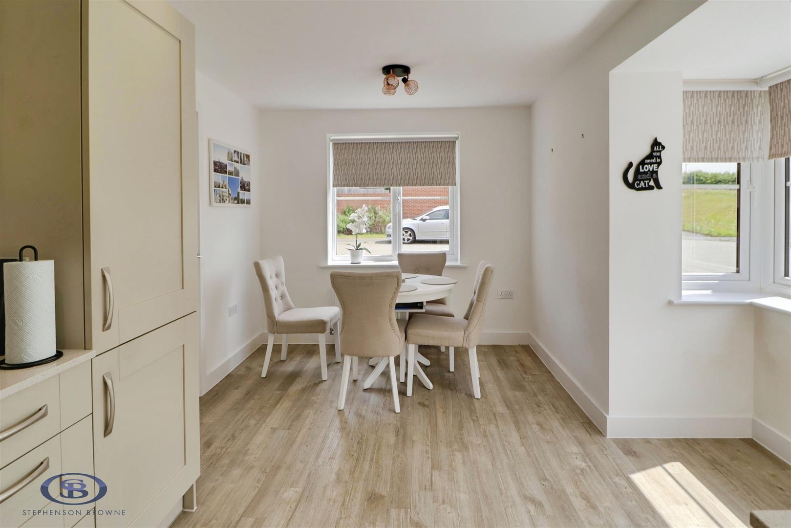 3 bedroom house for sale, John Hammond Close, Crewe, CW2, photo 4