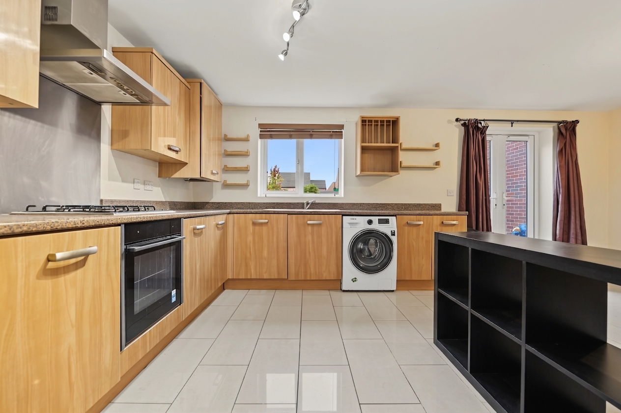 4 bedroom detached house for sale, The Carabiniers, Coventry, CV3, photo 3