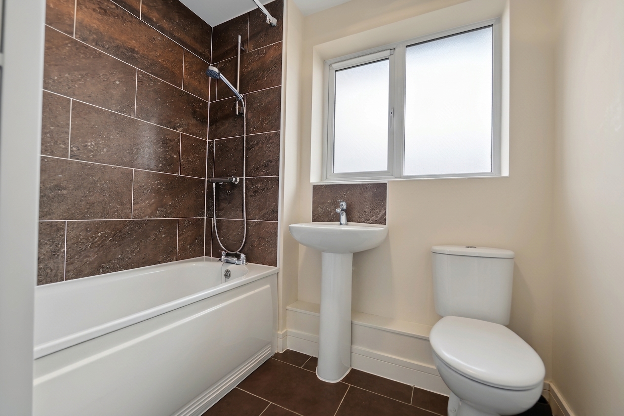 4 bedroom detached house for sale, The Carabiniers, Coventry, CV3, photo 10 of 18