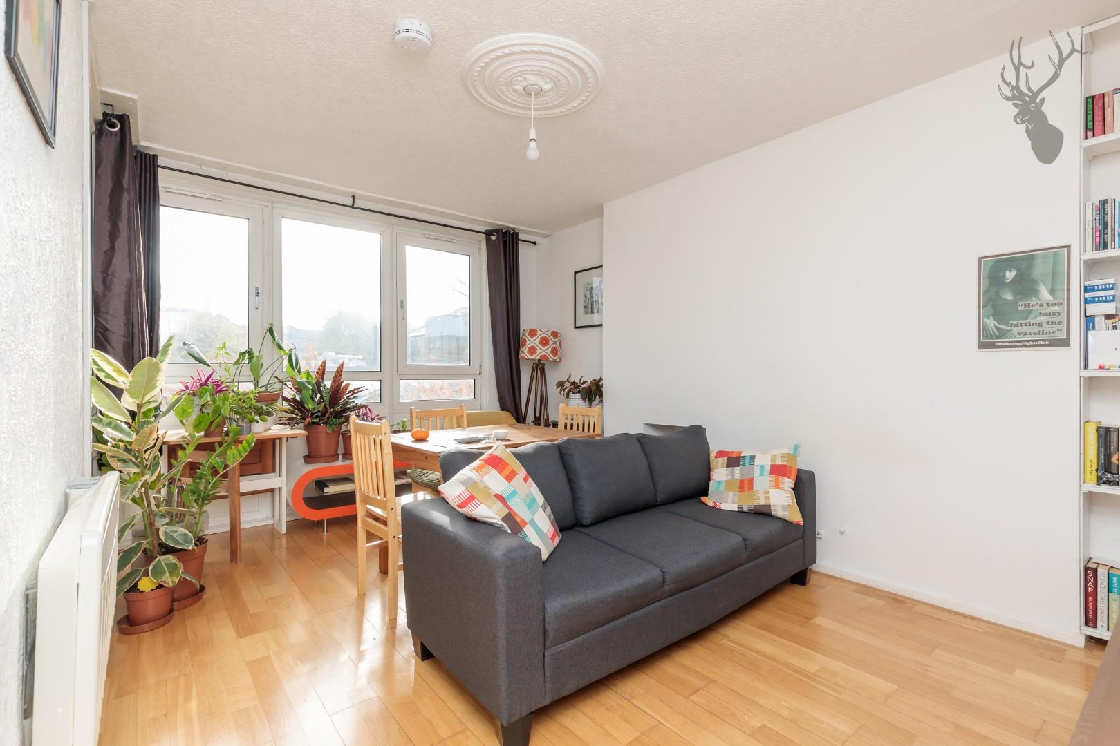 2 bedroom apartment for sale, Longnor Road, London, E1, photo 2