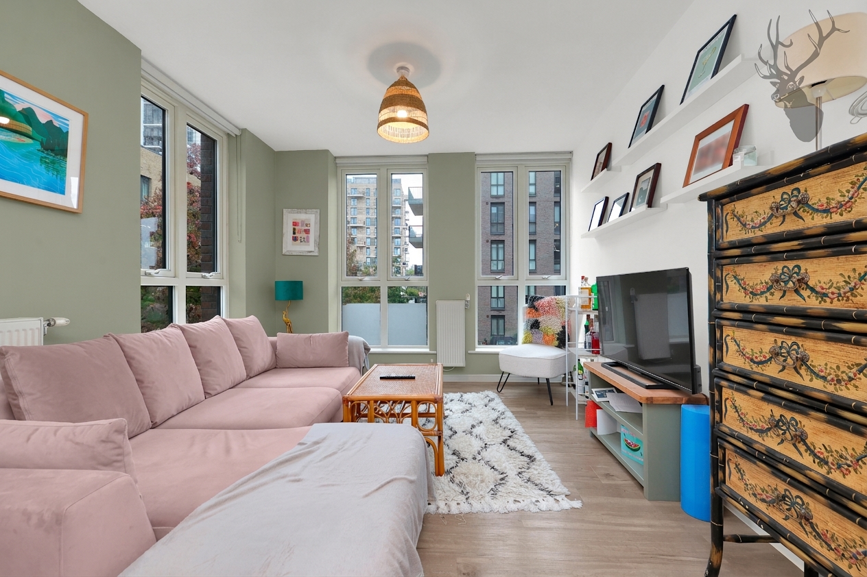 2 bedroom flat for sale, Shackle Court, London, E3, photo 2
