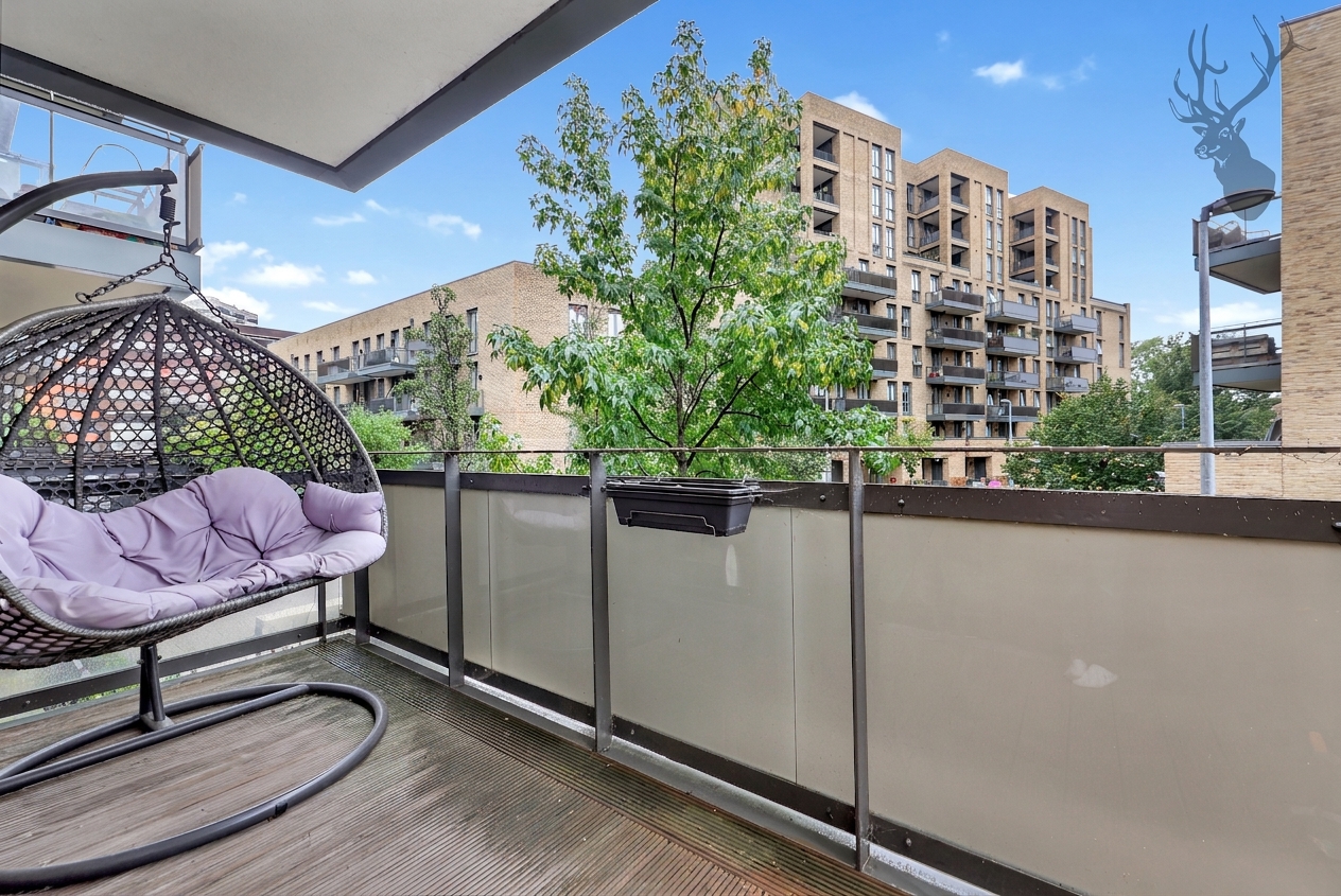 2 bedroom flat for sale, Shackle Court, London, E3, photo 4