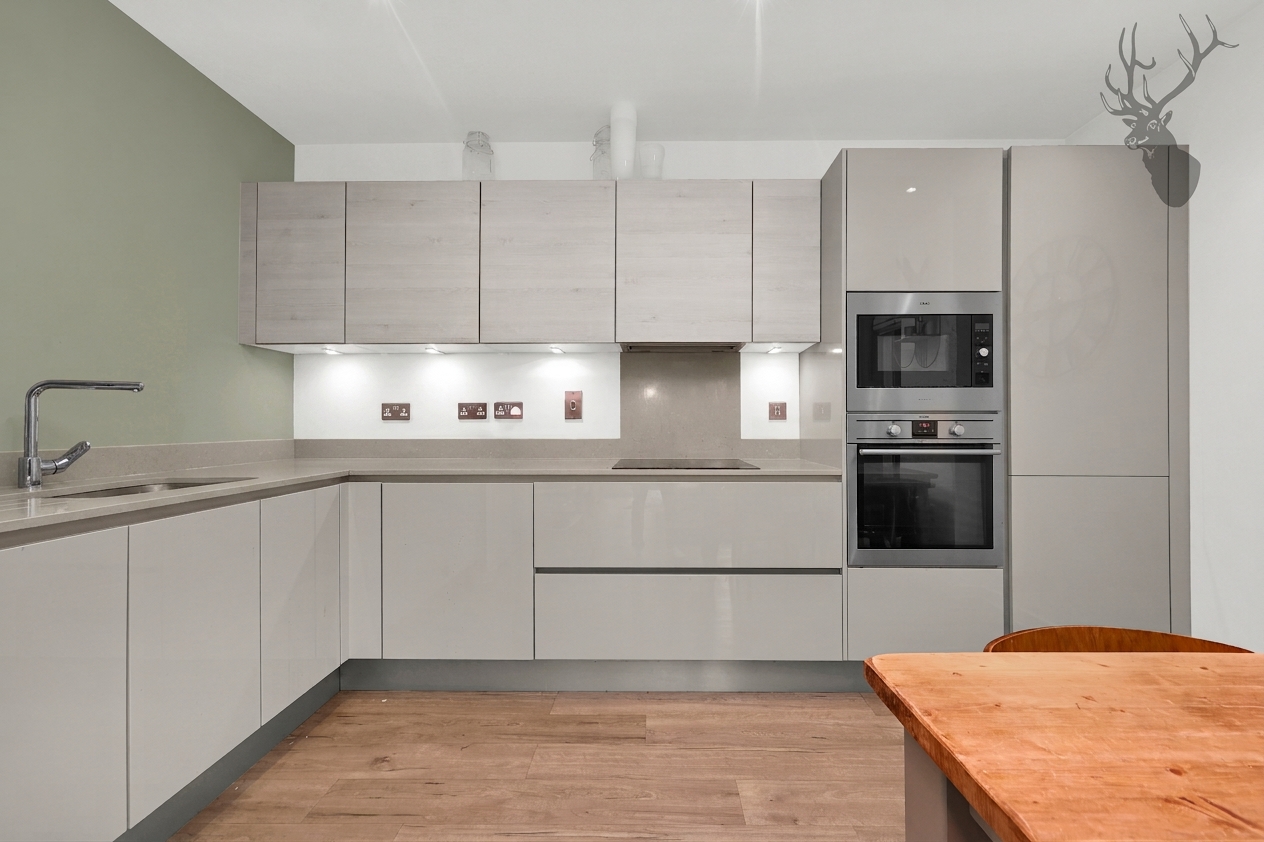 2 bedroom flat for sale, Shackle Court, London, E3, photo 5