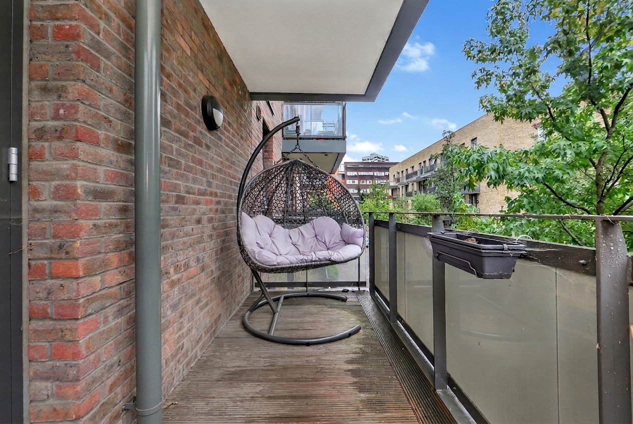 2 bedroom flat for sale, Shackle Court, London, E3, photo 7 of 16