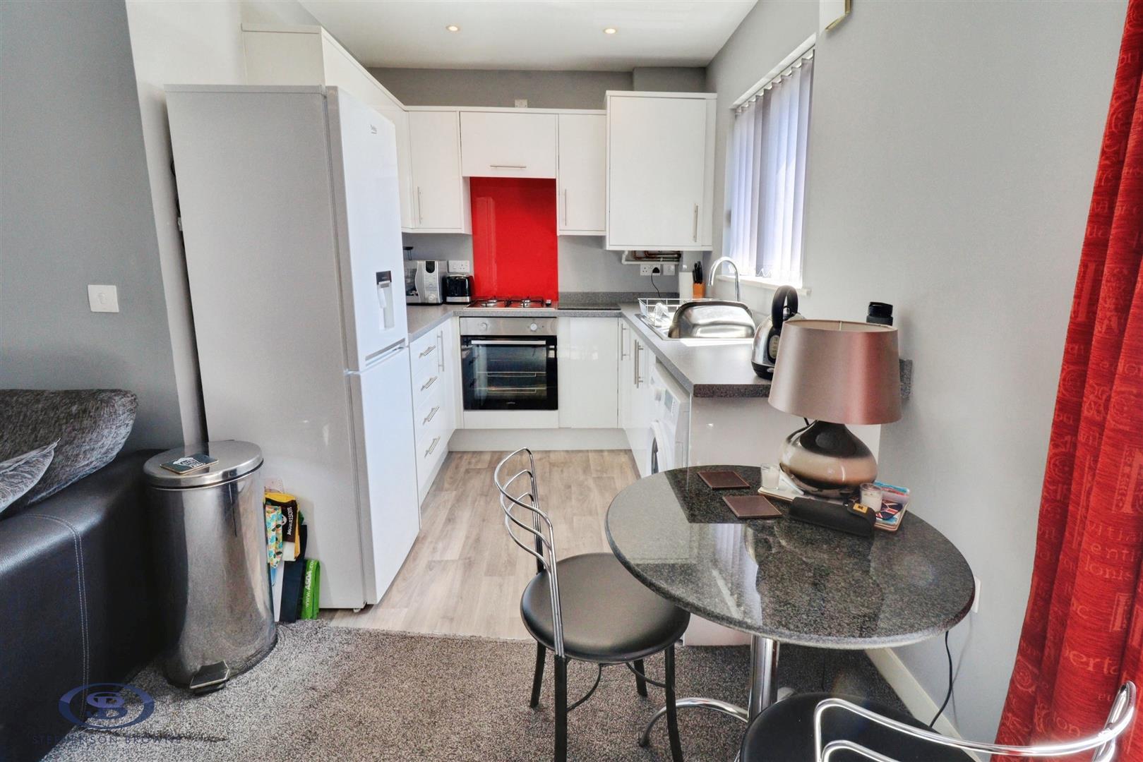 2 bedroom flat for sale, Laburnum Court Springfield Drive, Crewe, CW2, photo 5
