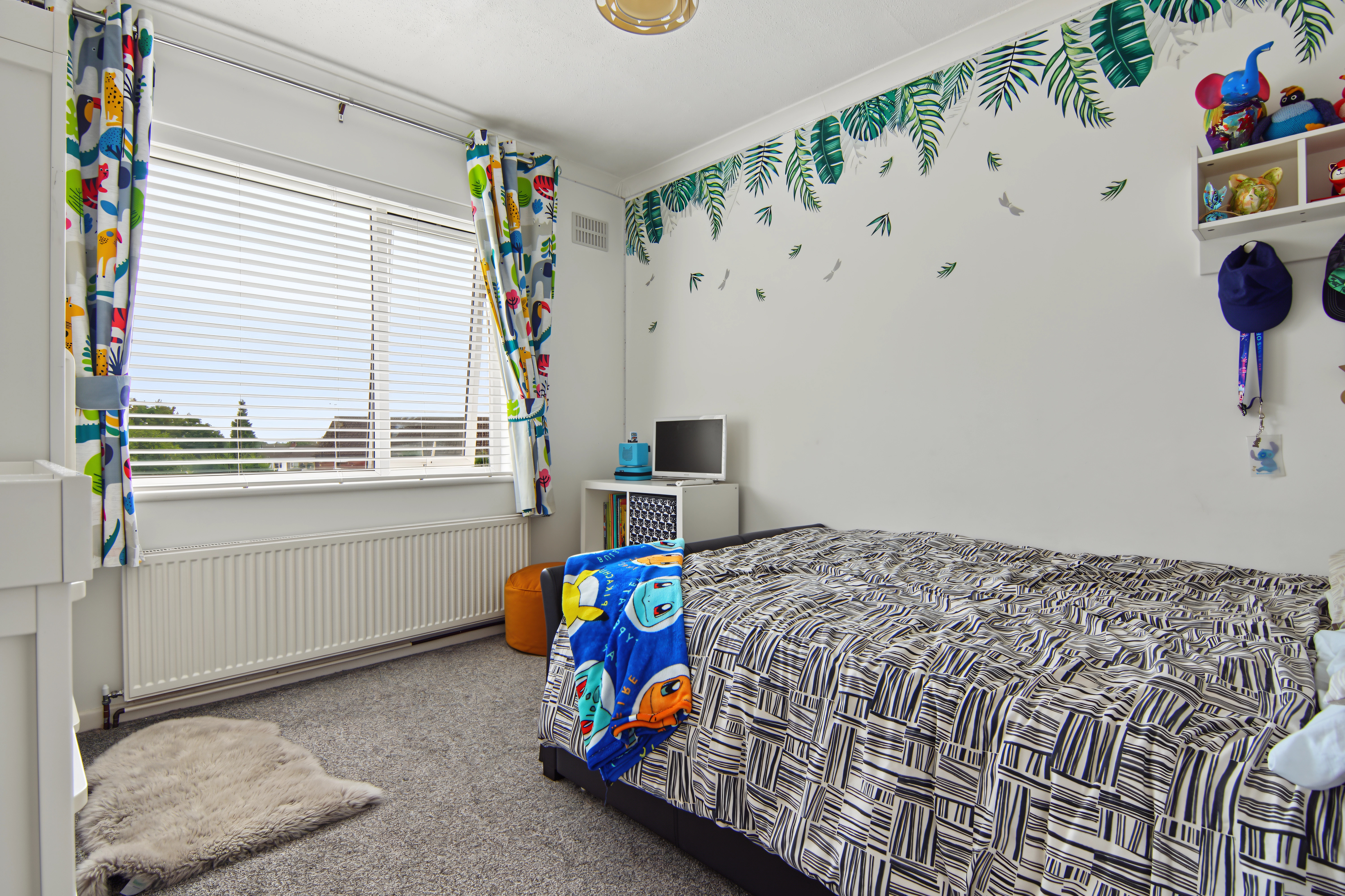 3 bedroom semi detached house for sale, Tile Hill Lane, Coventry, CV4, photo 13 of 17
