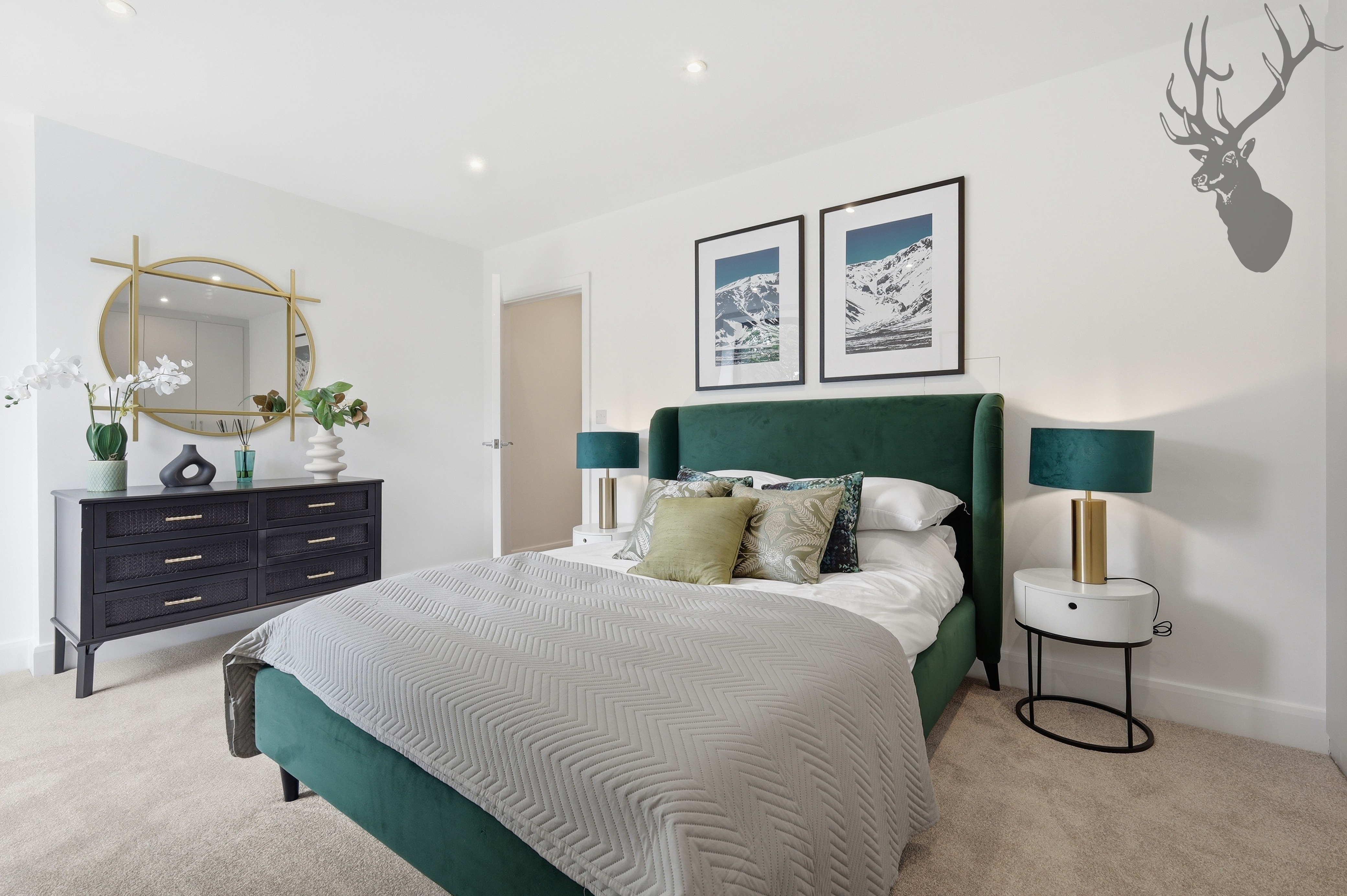 2 bedroom flat for sale, Sentinel House, Woodford Green, IG8, photo 10 of 20