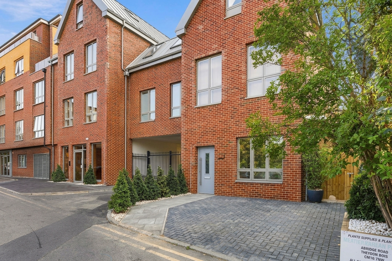 2 bedroom apartment for sale, Novella House, Chigwell, IG7, photo 13 of 14