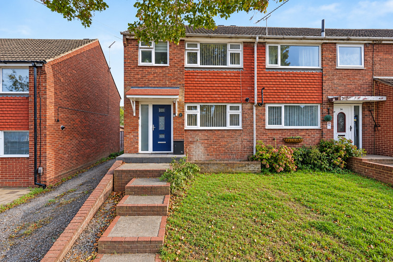 3 bedroom for sale, Watsons Hill, Sittingbourne, ME10
