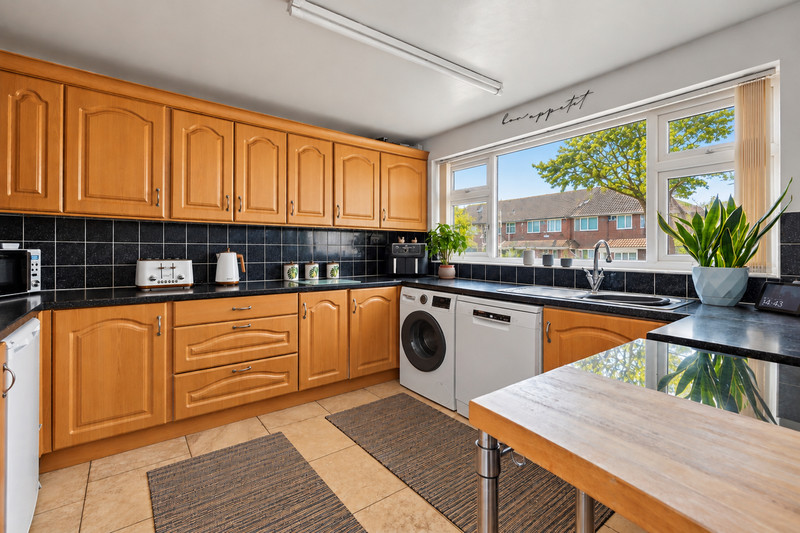 3 bedroom for sale, Watsons Hill, Sittingbourne, ME10