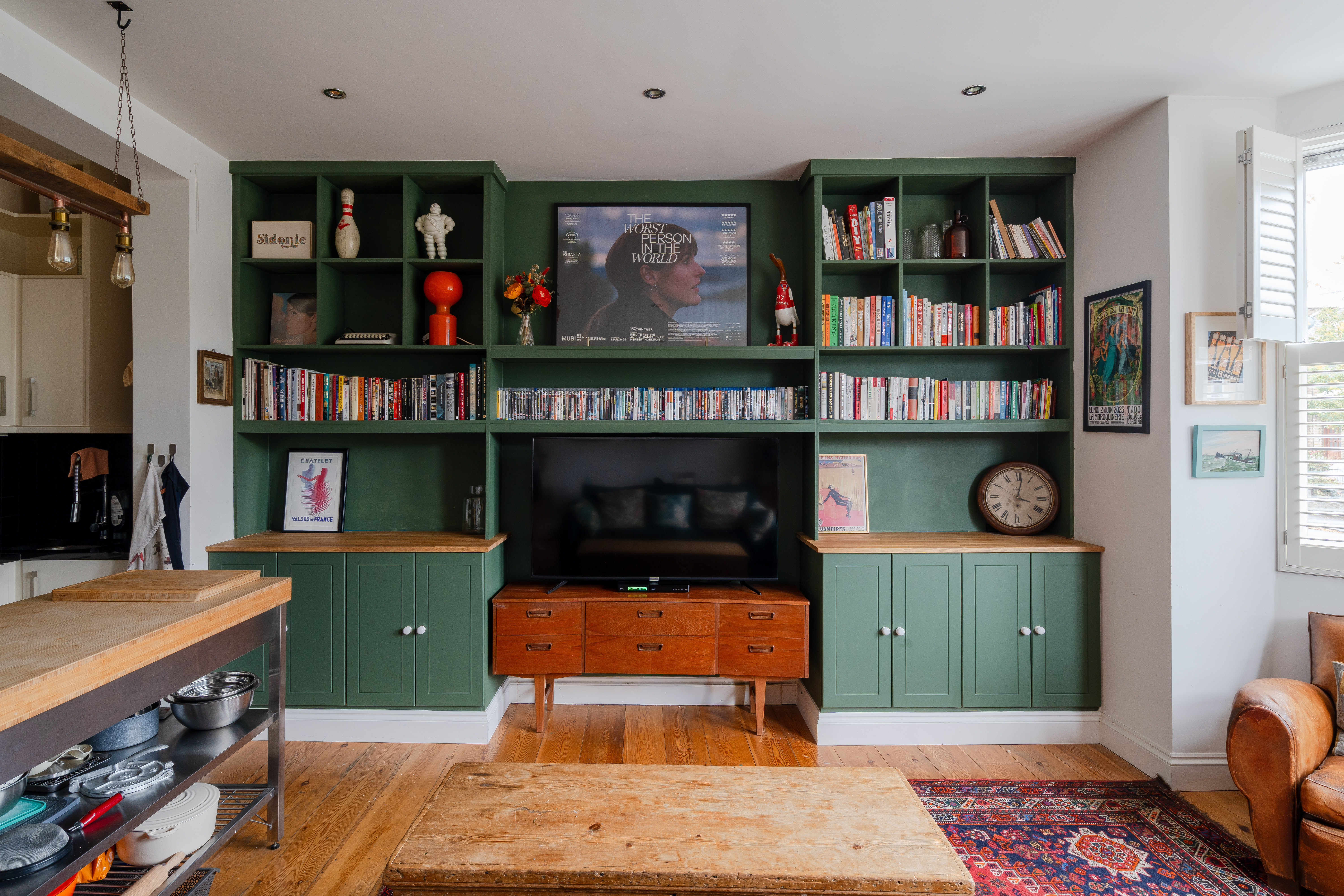 2 bedroom flat for sale, Wallwood Road, London, E11, photo 2