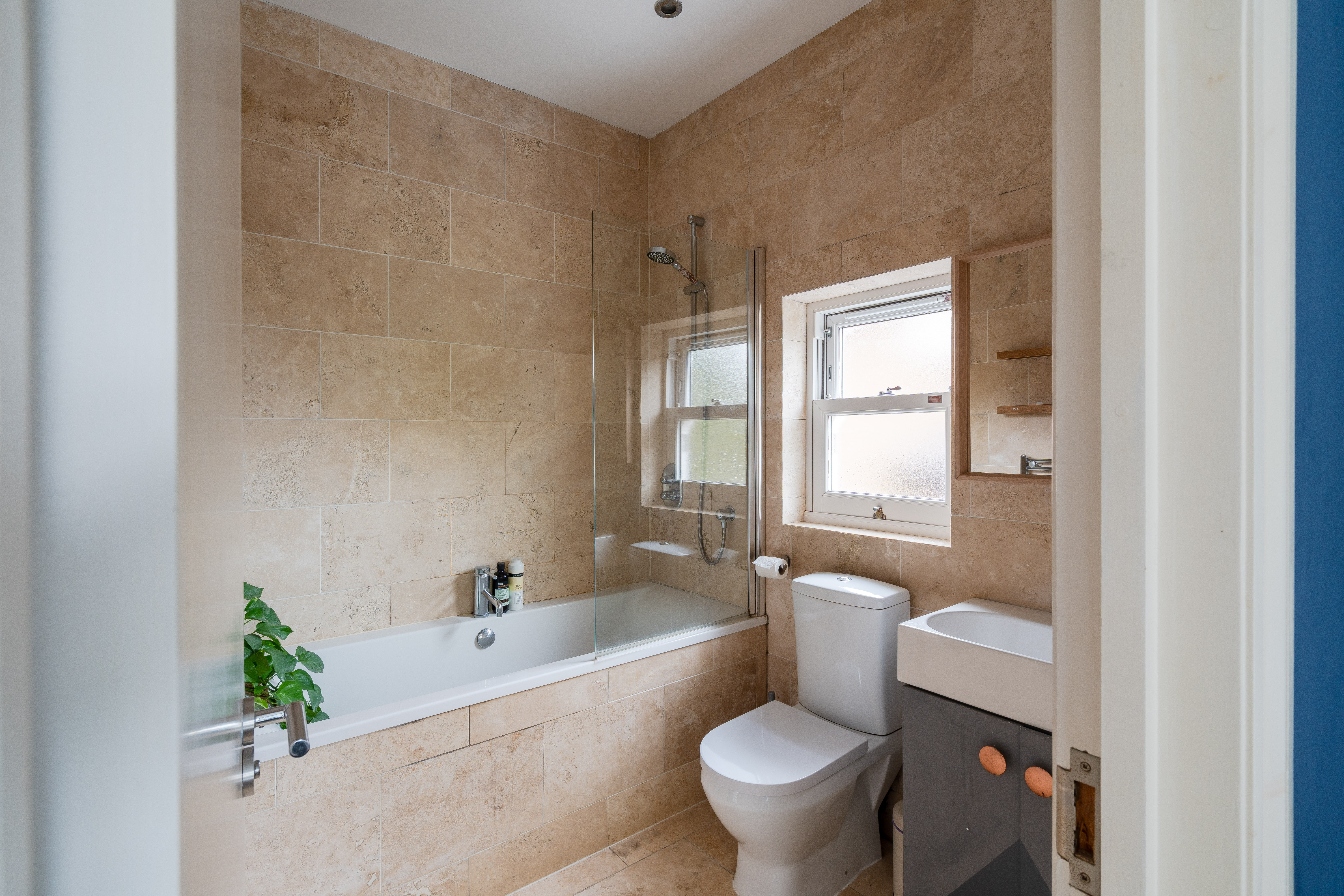 2 bedroom flat for sale, Wallwood Road, London, E11, photo 19 of 20
