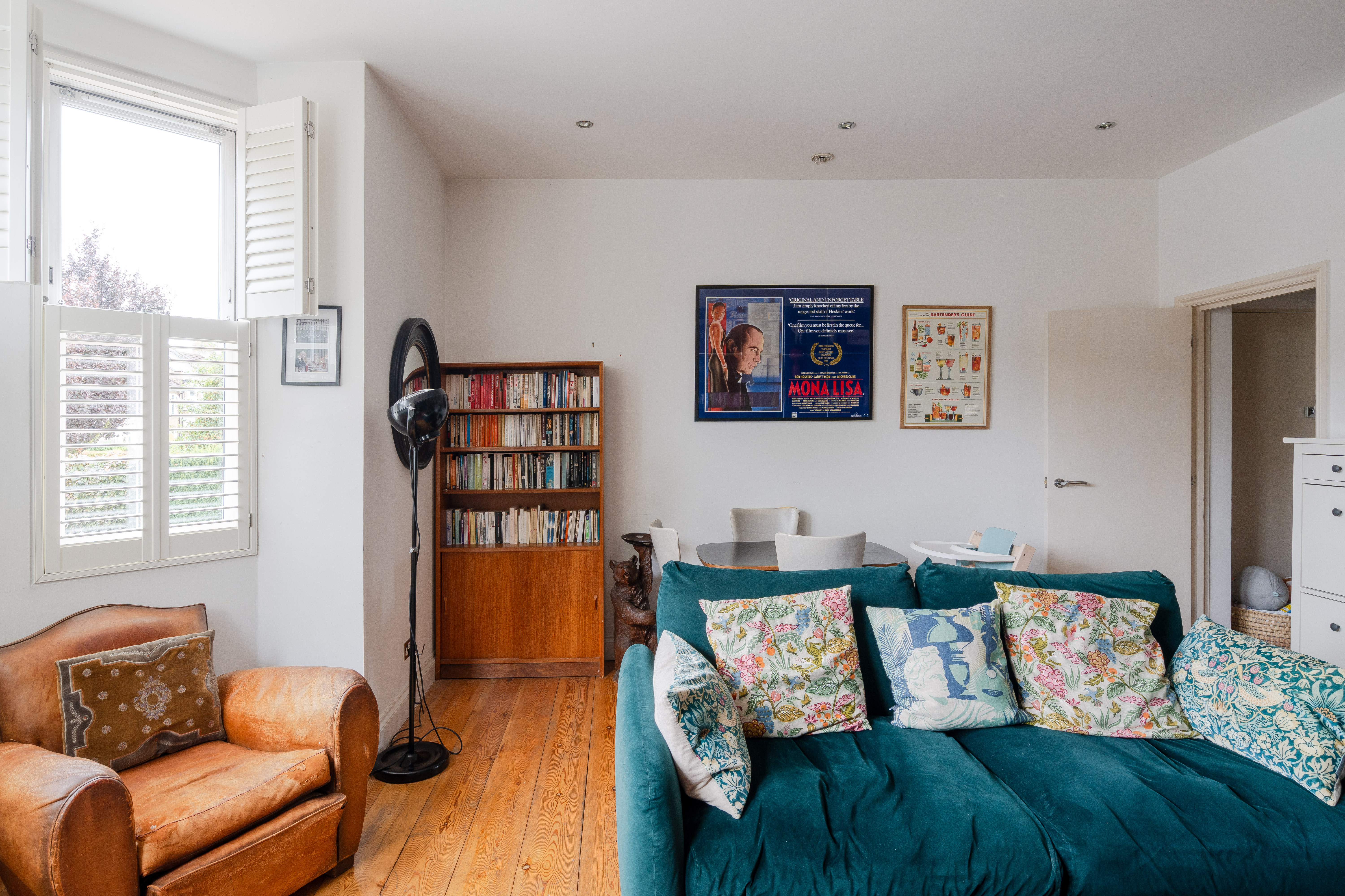 2 bedroom flat for sale, Wallwood Road, London, E11, photo 6 of 20