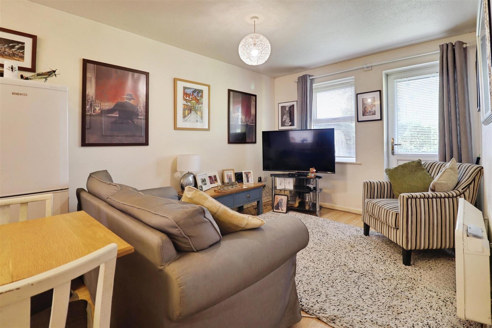 1 bedroom apartment for sale, Lukesland Avenue, Stoke-On-Trent, ST4, photo 2