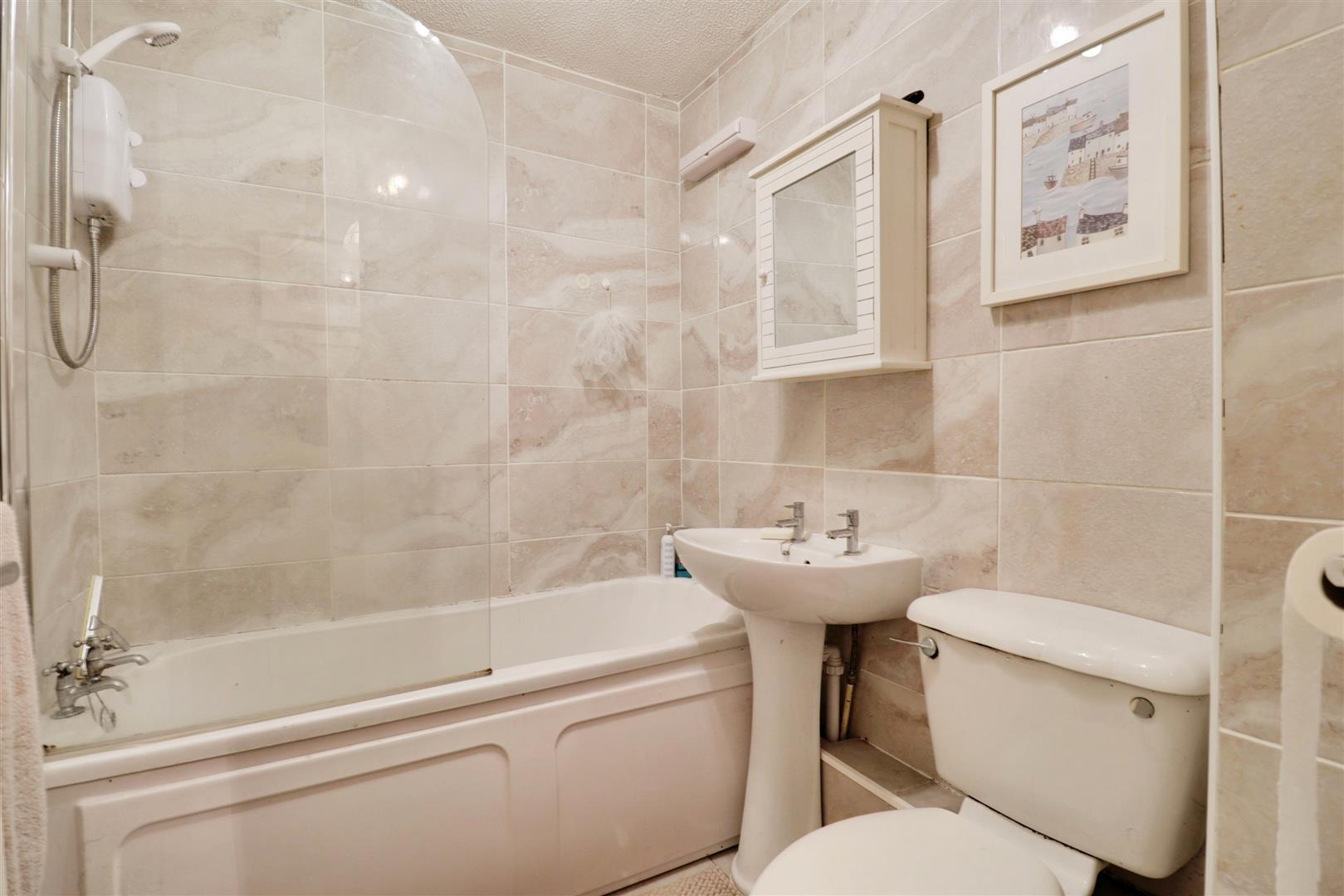 1 bedroom apartment for sale, Lukesland Avenue, Stoke-On-Trent, ST4, photo 6 of 9