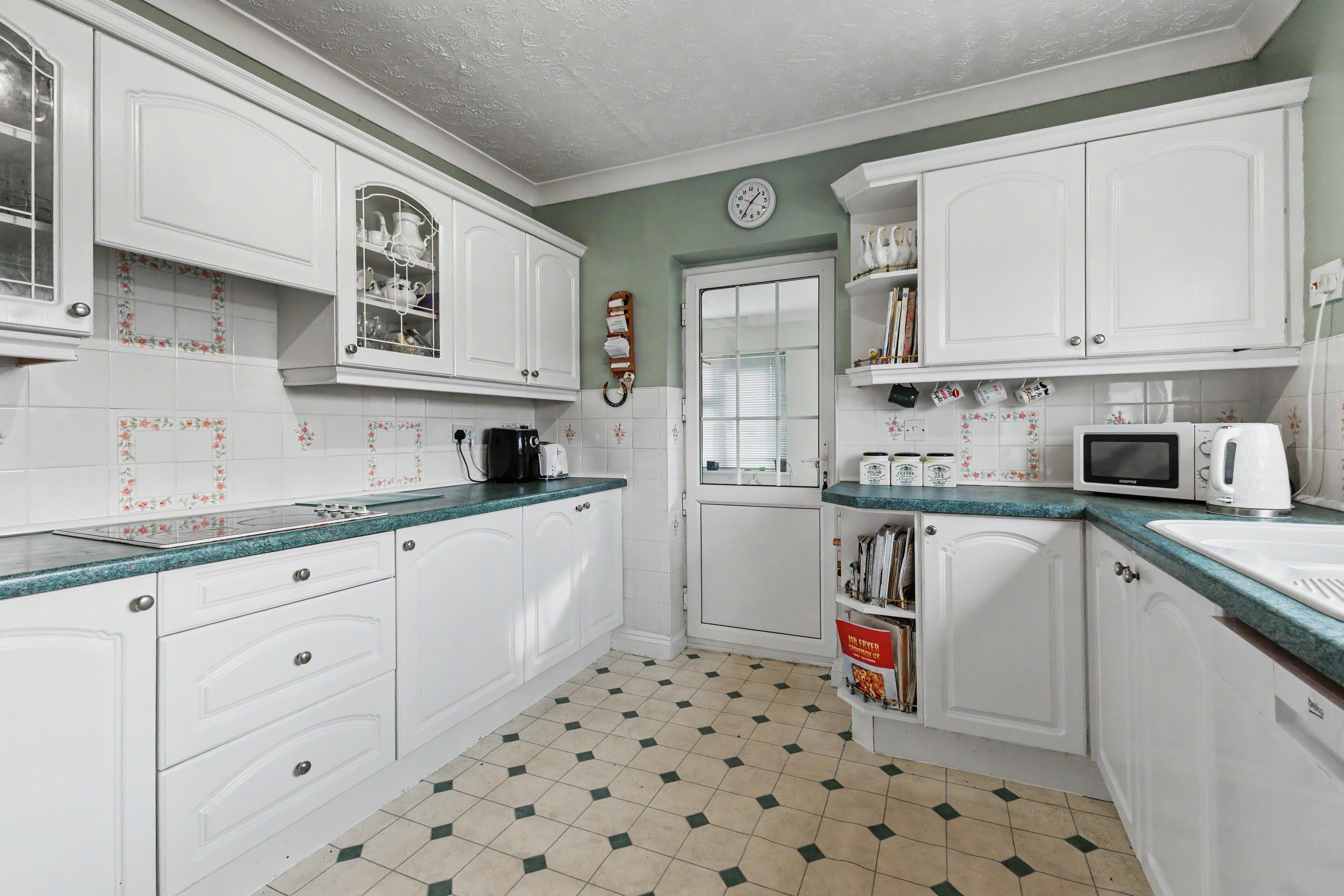 3 bedroom semi detached bungalow for sale, Magdalen Close, Stratford-Upon-Avon, CV37