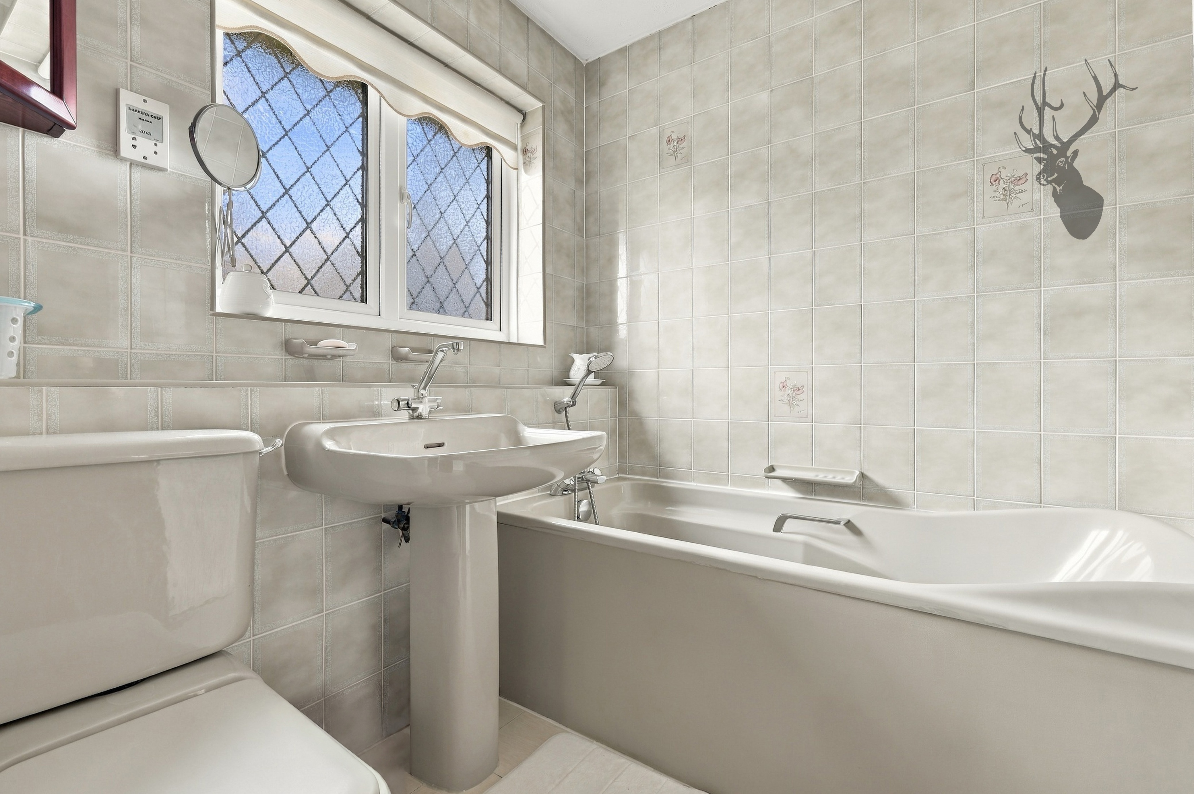4 bedroom detached house for sale, Canterbury Close, Chigwell, IG7, photo 15 of 20
