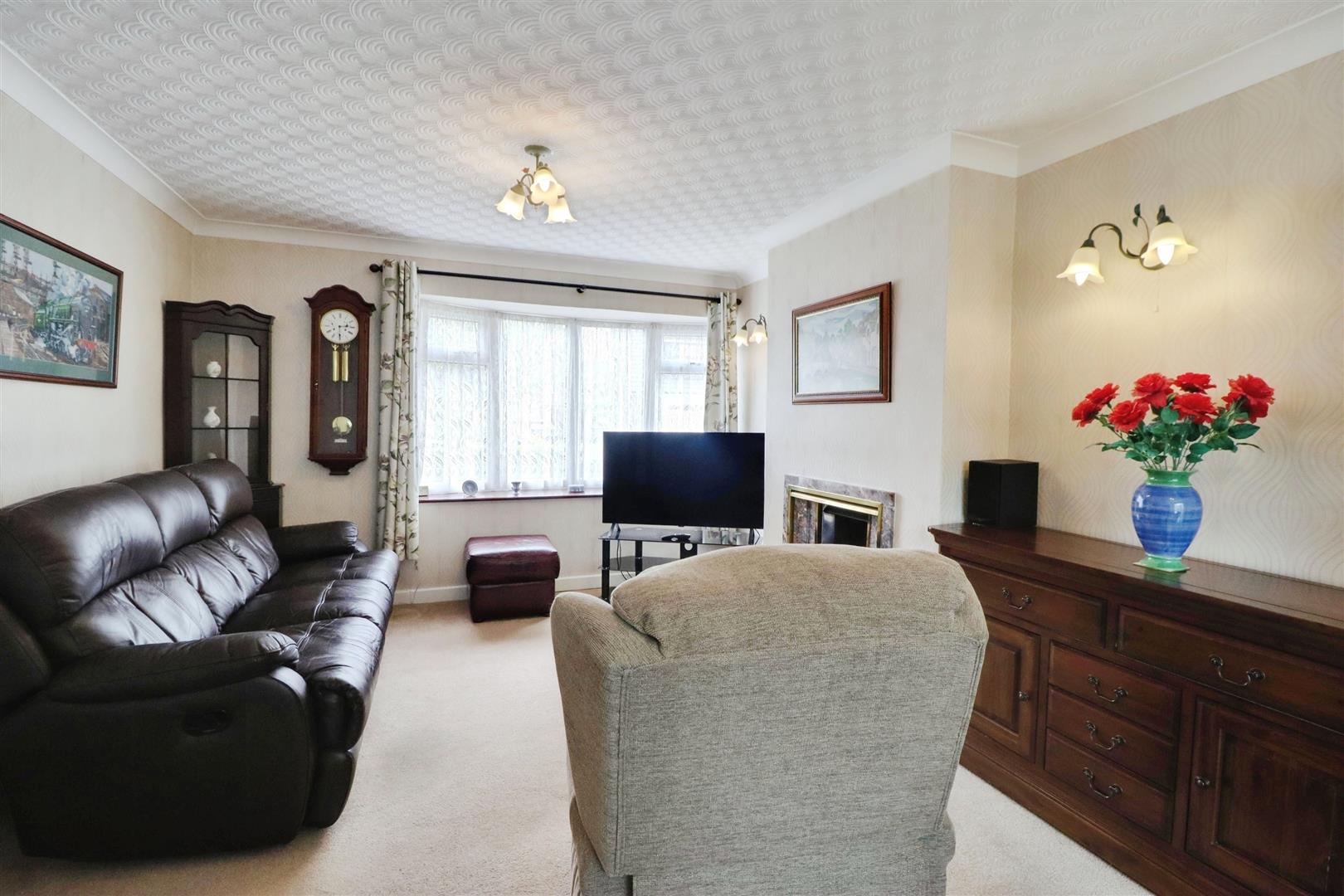 3 bedroom house for sale, Oak Tree Close, Crewe, CW1, photo 5
