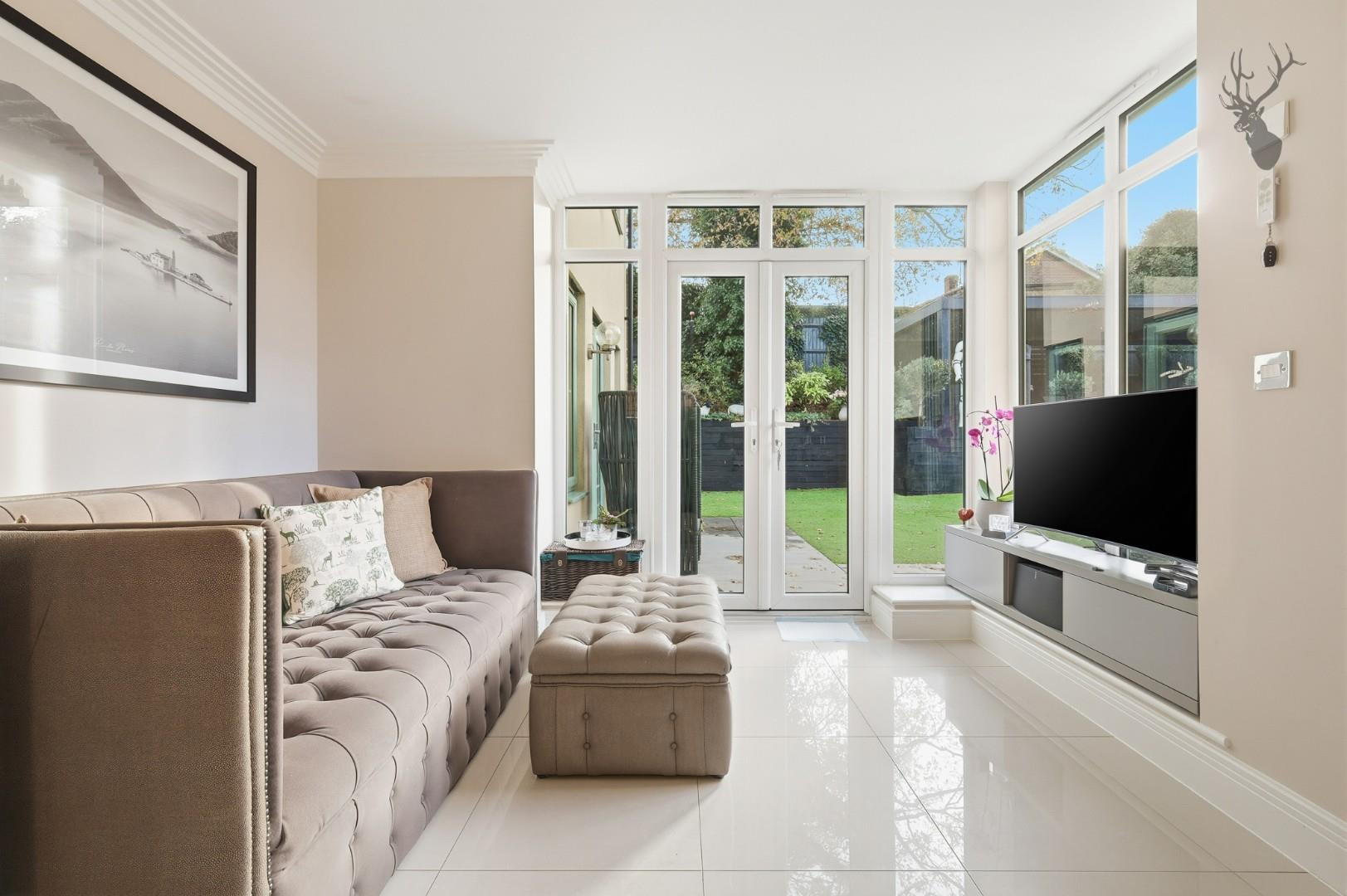 5 bedroom detached house for sale, Jasmine Close, Brentwood, CM13, photo 9 of 20