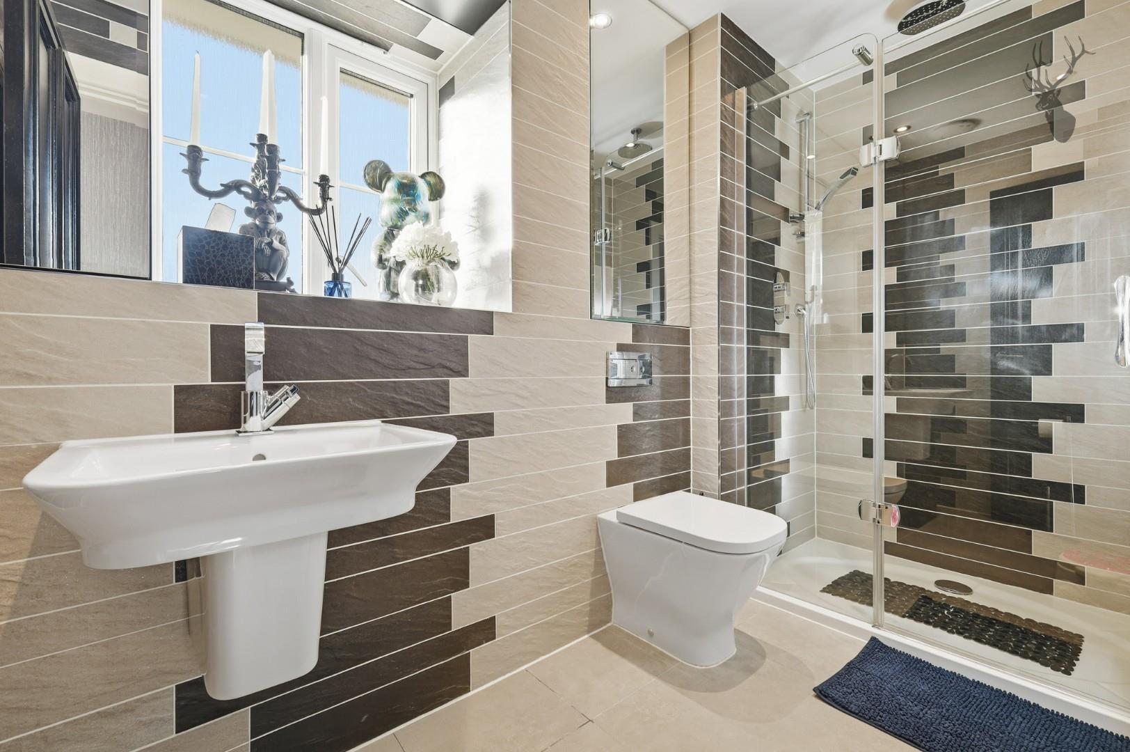5 bedroom detached house for sale, Jasmine Close, Brentwood, CM13, photo 10 of 20