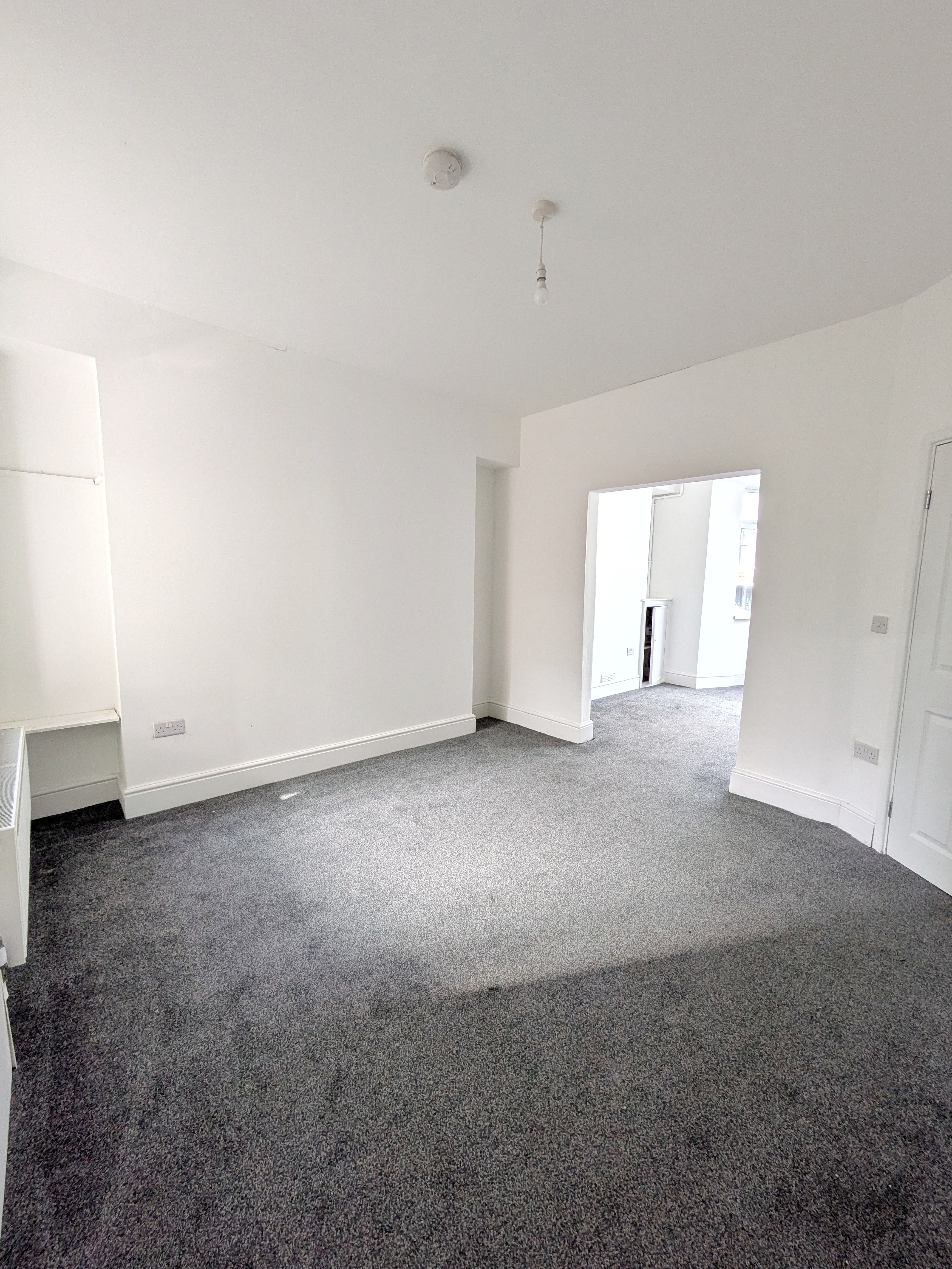 4 bedroom end of terrace house for sale, Mikado Street, Tonypandy, CF40, photo 3