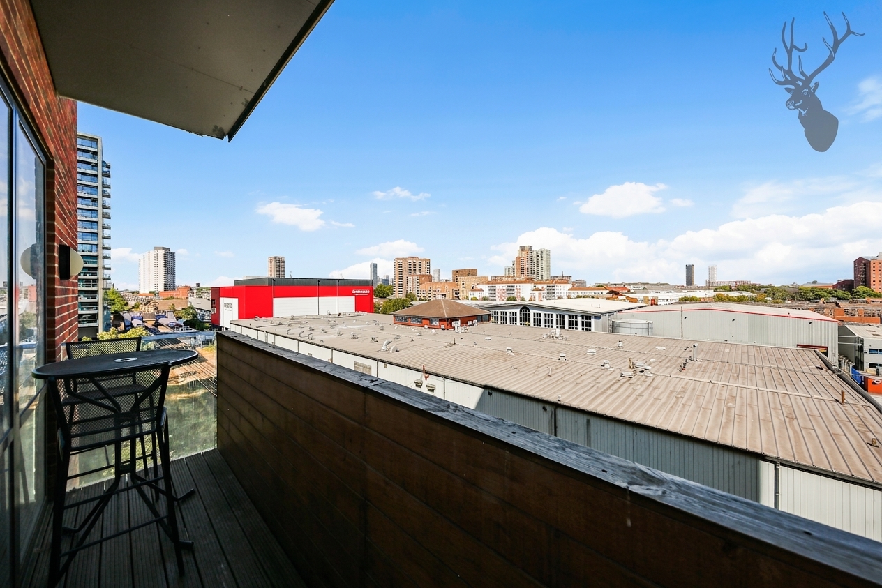2 bedroom flat for sale, Hoey Court, London, E3, photo 12 of 12