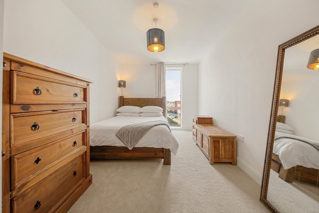 2 bedroom flat for sale, Hoey Court, London, E3, photo 9 of 12