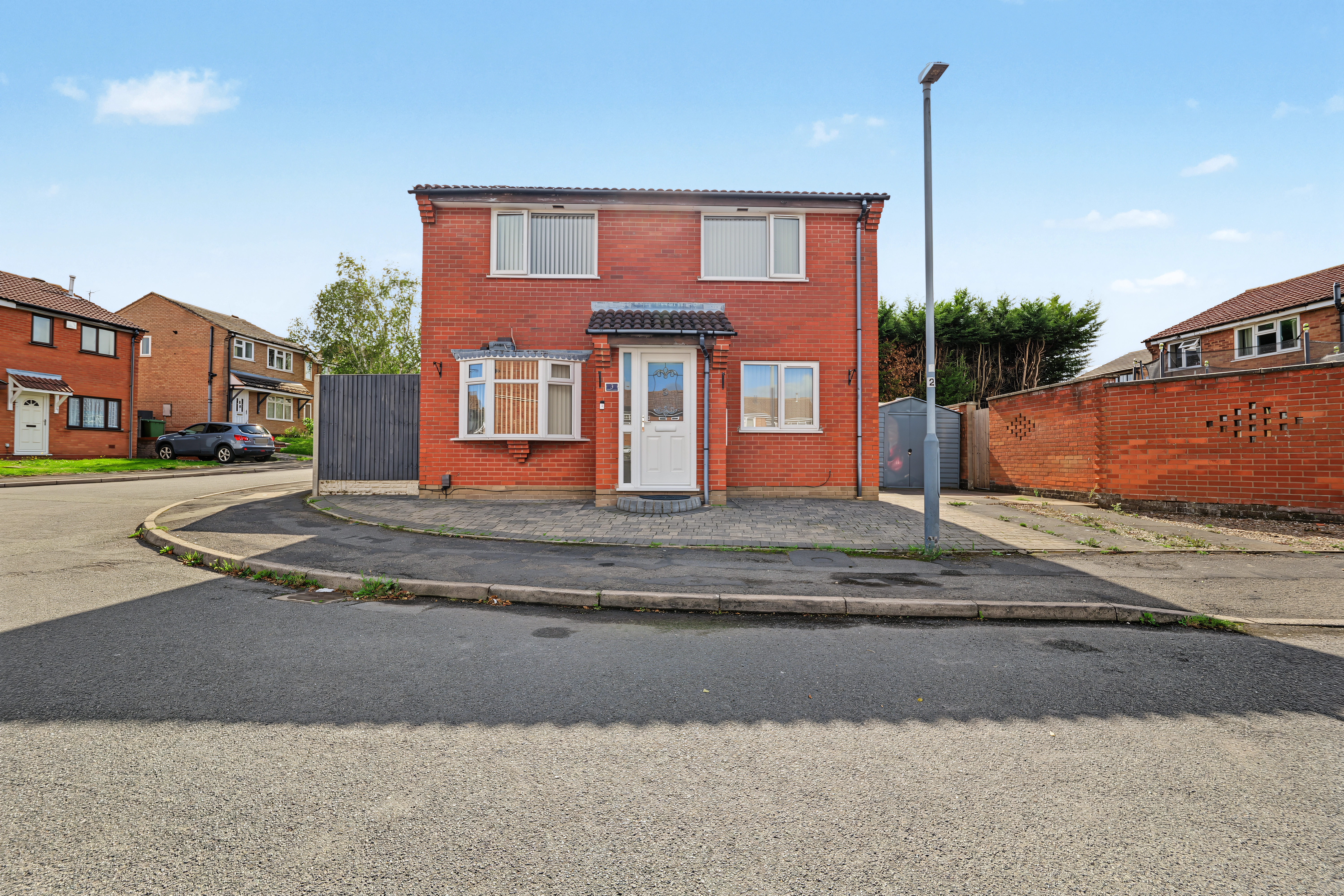 3 bedroom detached house for sale, Aintree Close, Bedworth, CV12