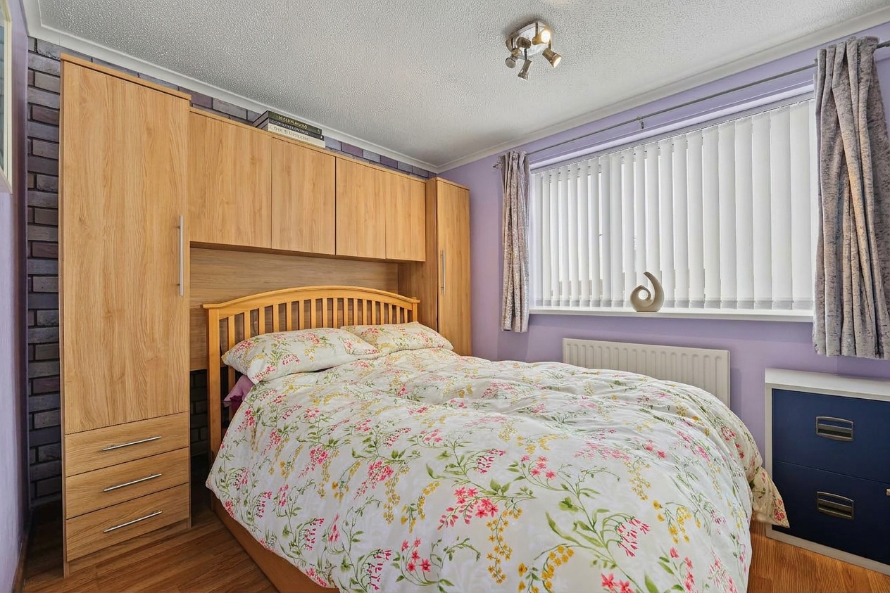 3 bedroom detached house for sale, Aintree Close, Bedworth, CV12