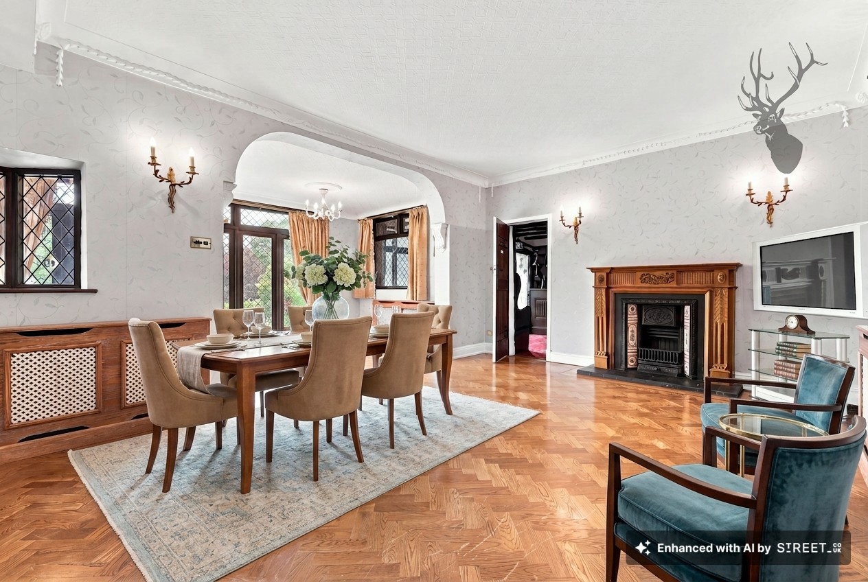 5 bedroom detached house for sale, Farndon Bury Road, London, E4, photo 5