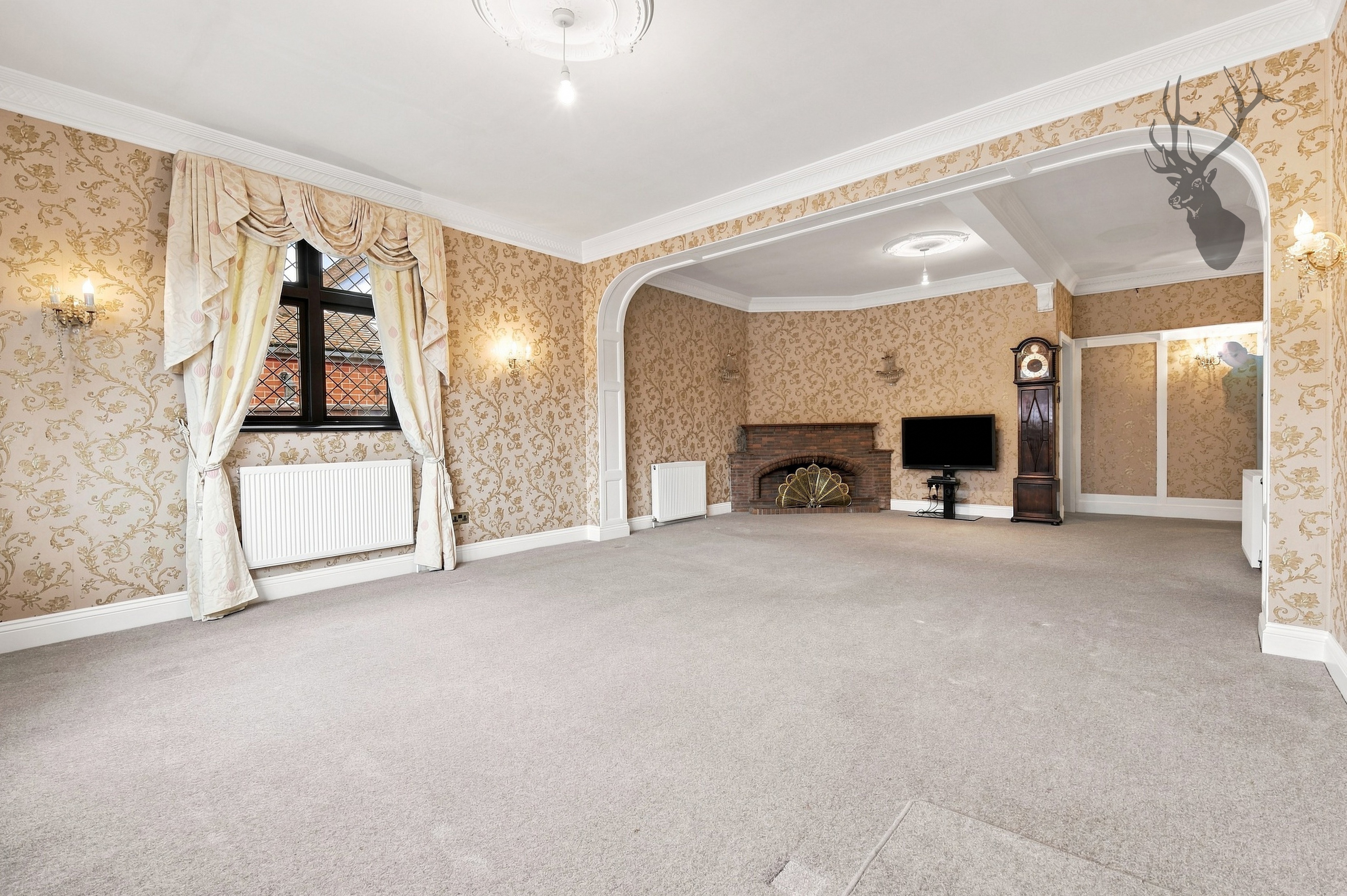 5 bedroom detached house for sale, Farndon Bury Road, London, E4, photo 7 of 20