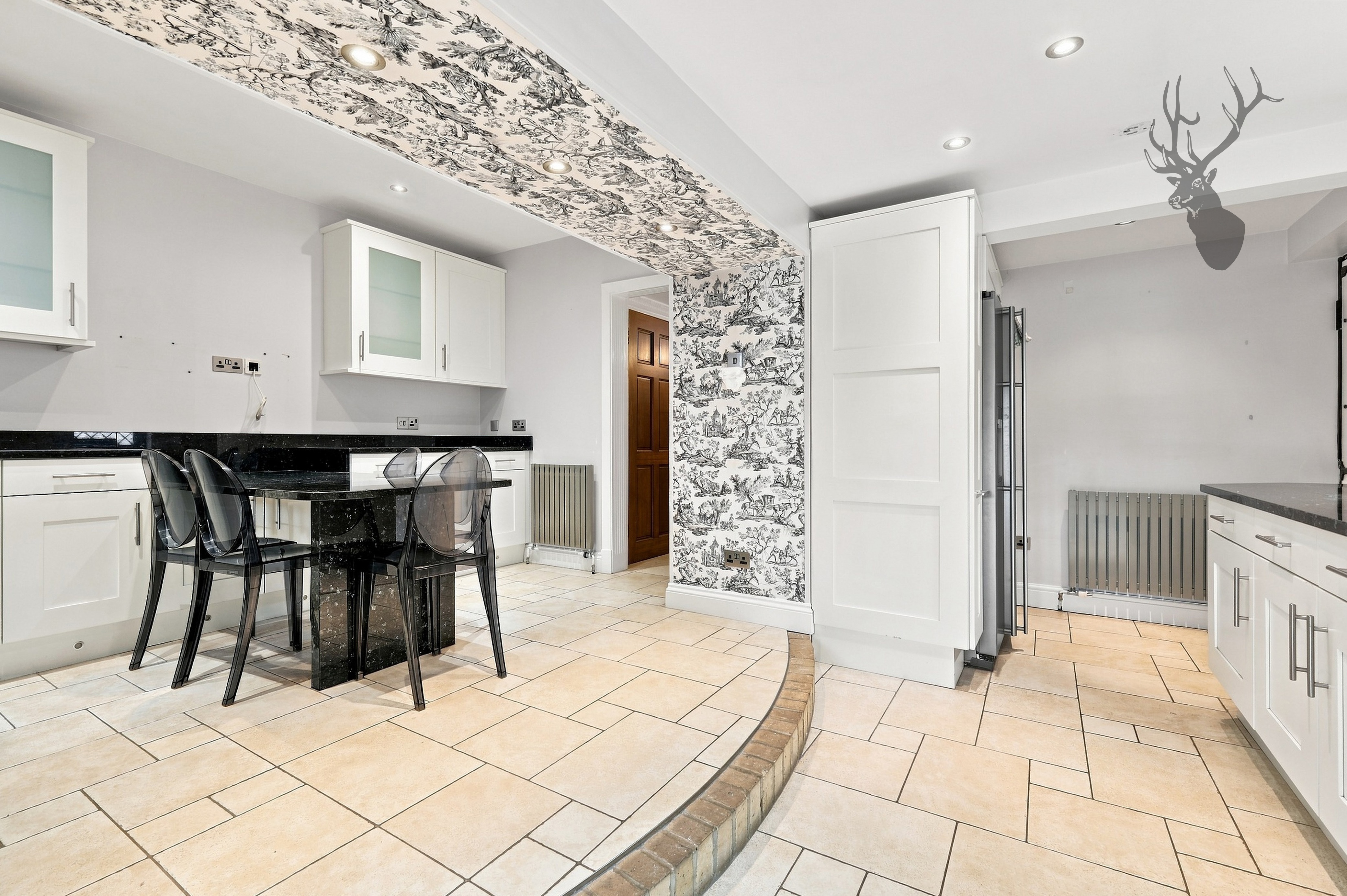 5 bedroom detached house for sale, Farndon Bury Road, London, E4, photo 8 of 20