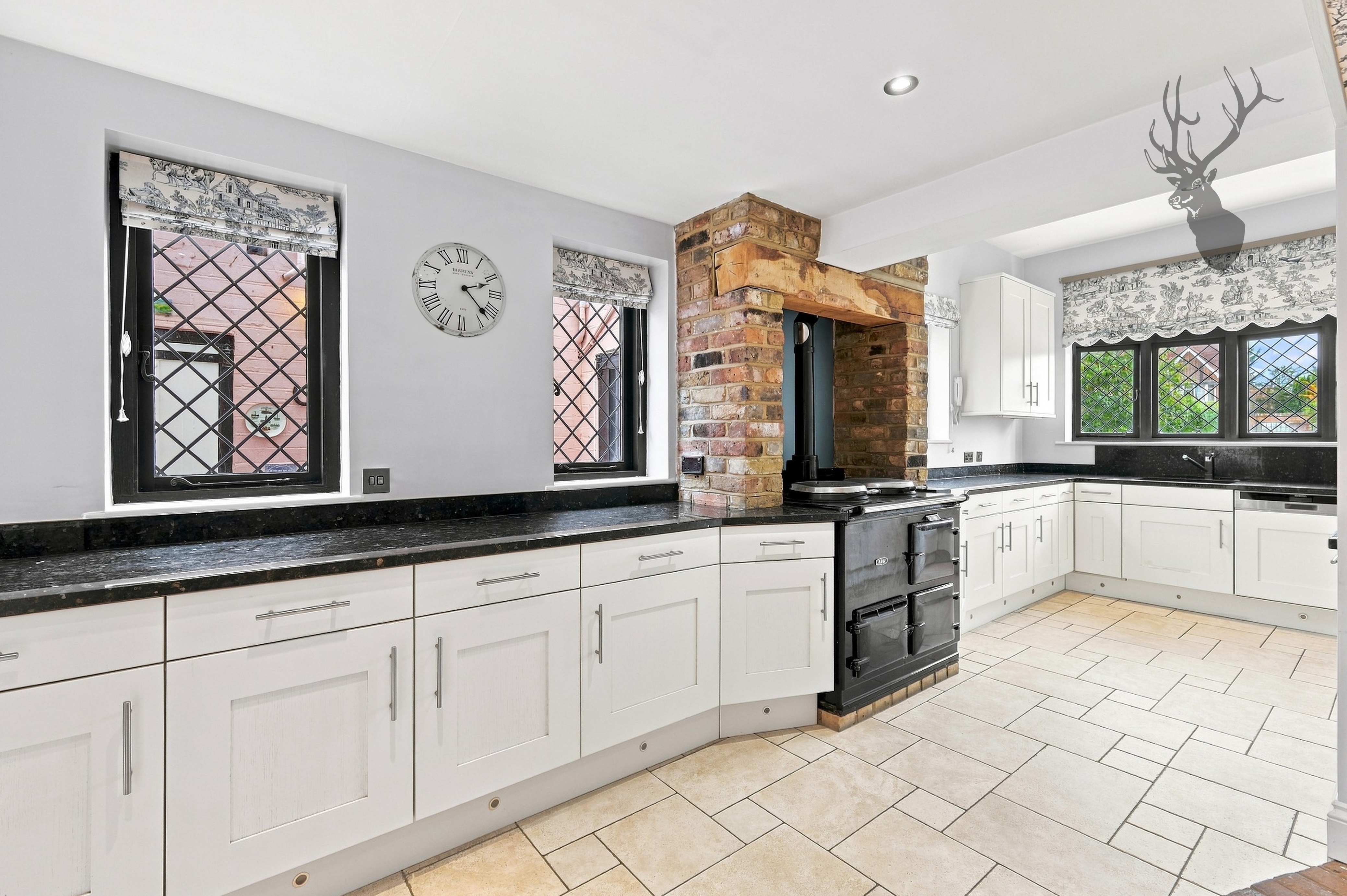 5 bedroom detached house for sale, Farndon Bury Road, London, E4, photo 10 of 20