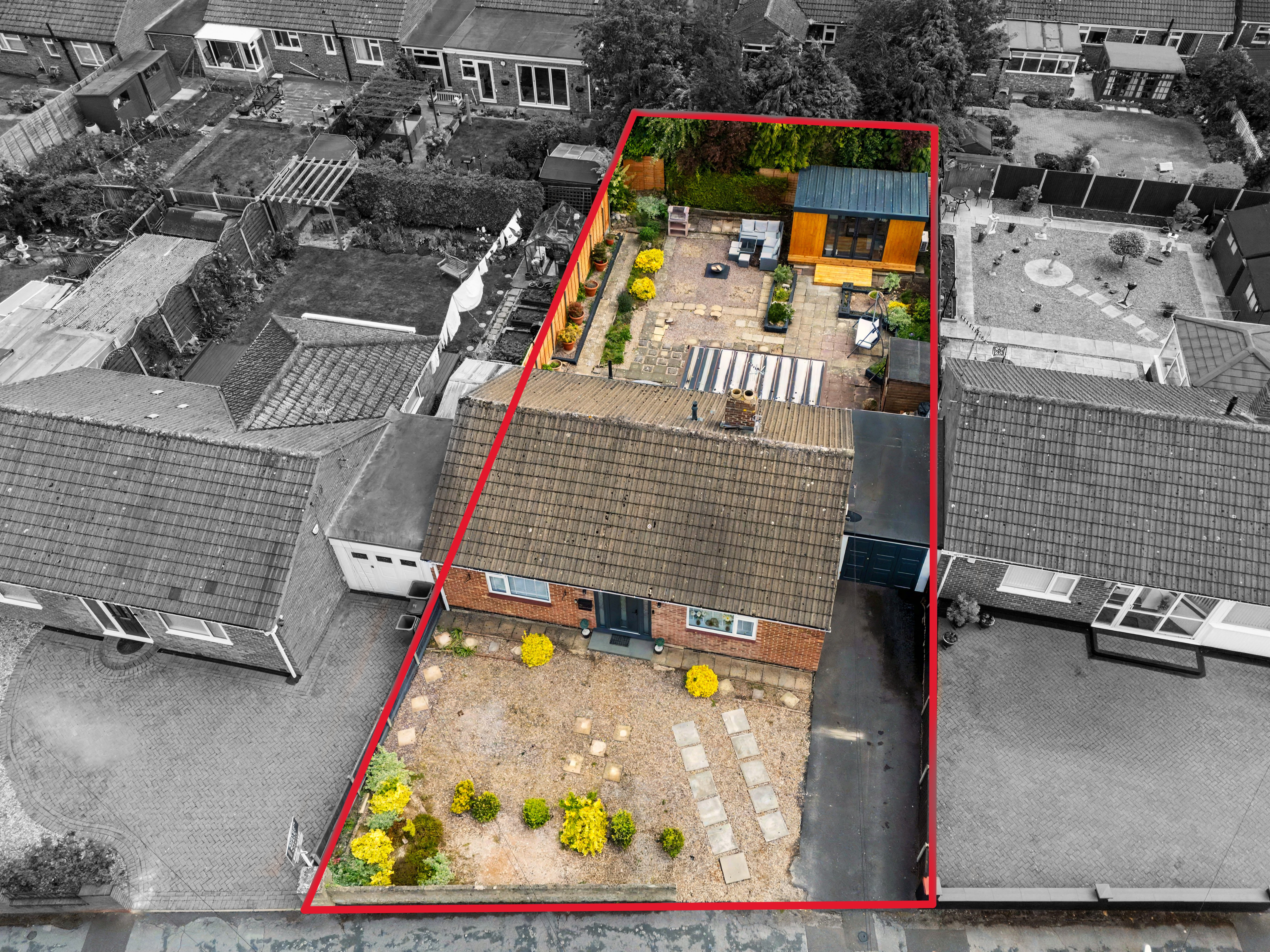 2 bedroom detached bungalow for sale, Owletts End, Evesham, WR11