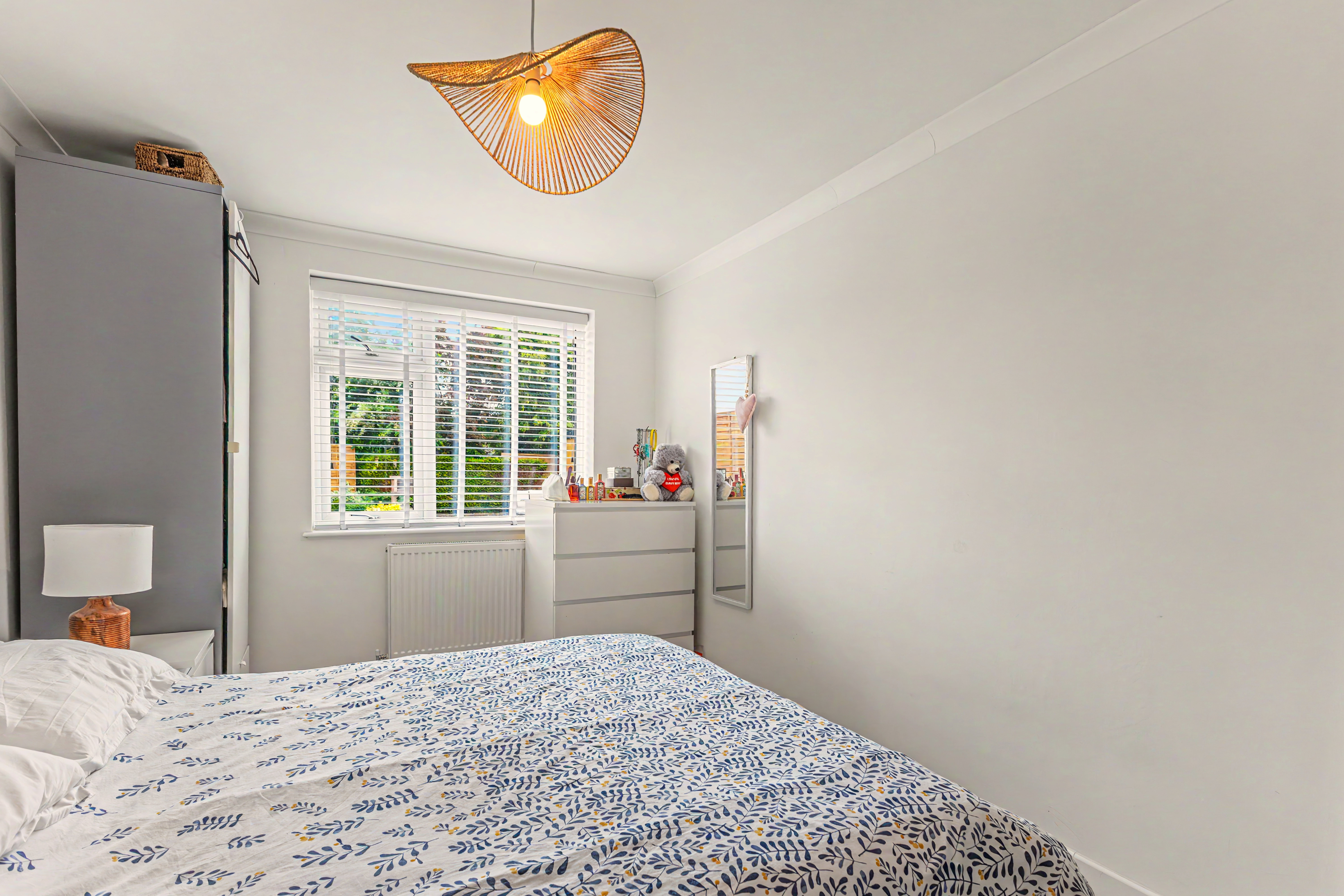 2 bedroom detached bungalow for sale, Owletts End, Evesham, WR11