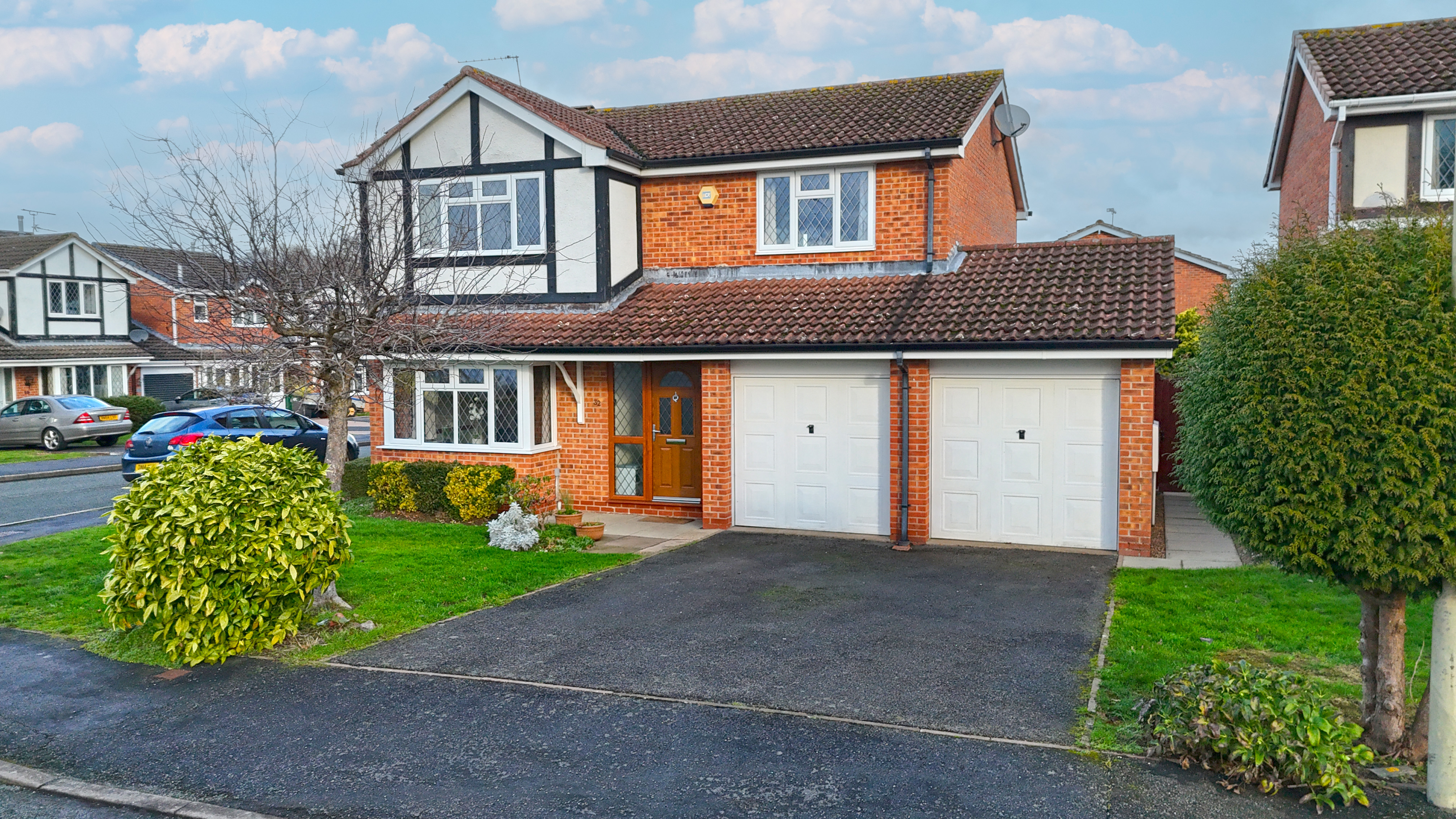 4 bedroom detached house for sale, Cooper Gardens, Leicester, LE2