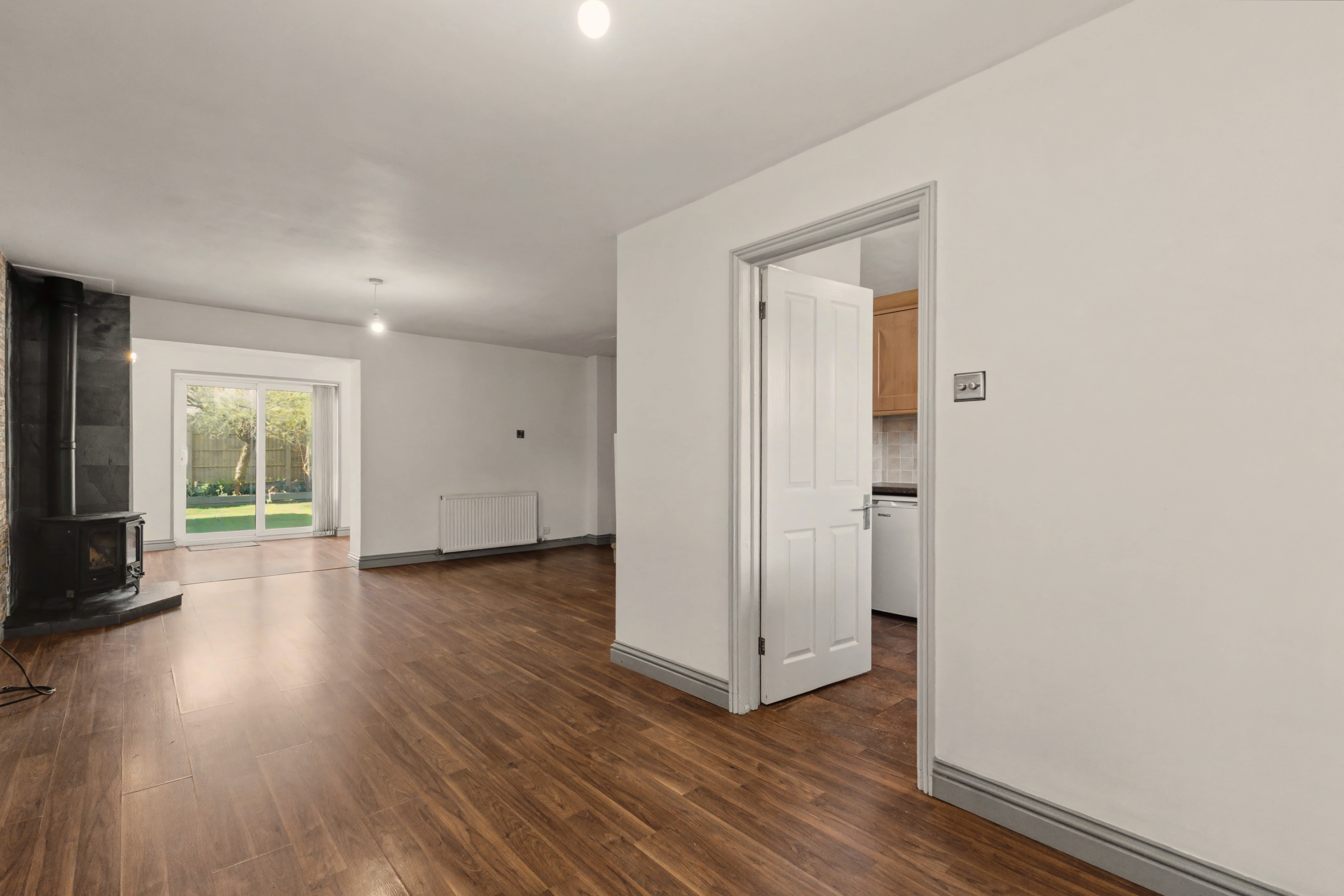 3 bedroom semi detached house for sale, Pippins Road, Tewkesbury, GL20