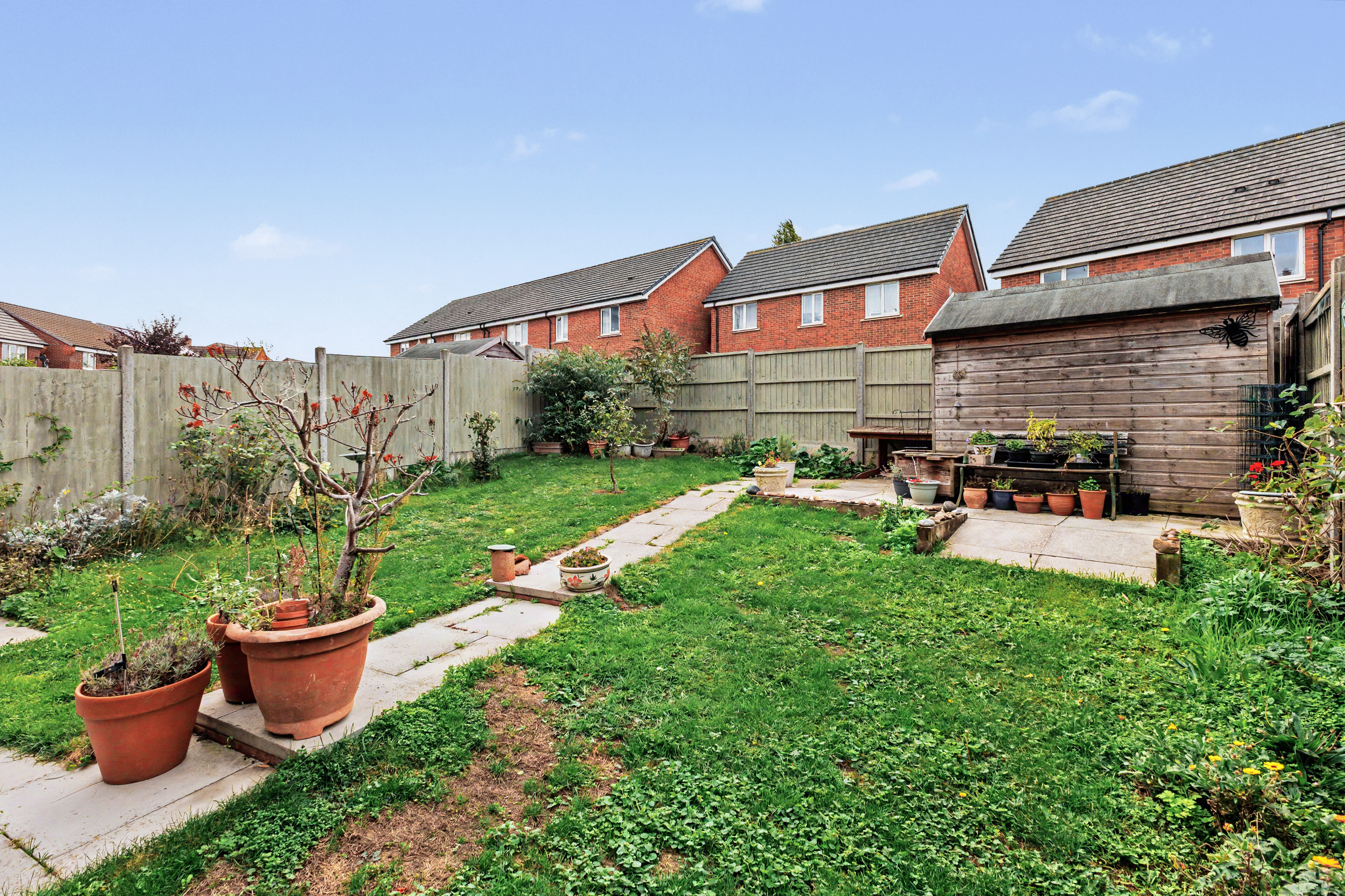 2 bedroom semi detached house for sale, Crump Way, Evesham, WR11, photo 4
