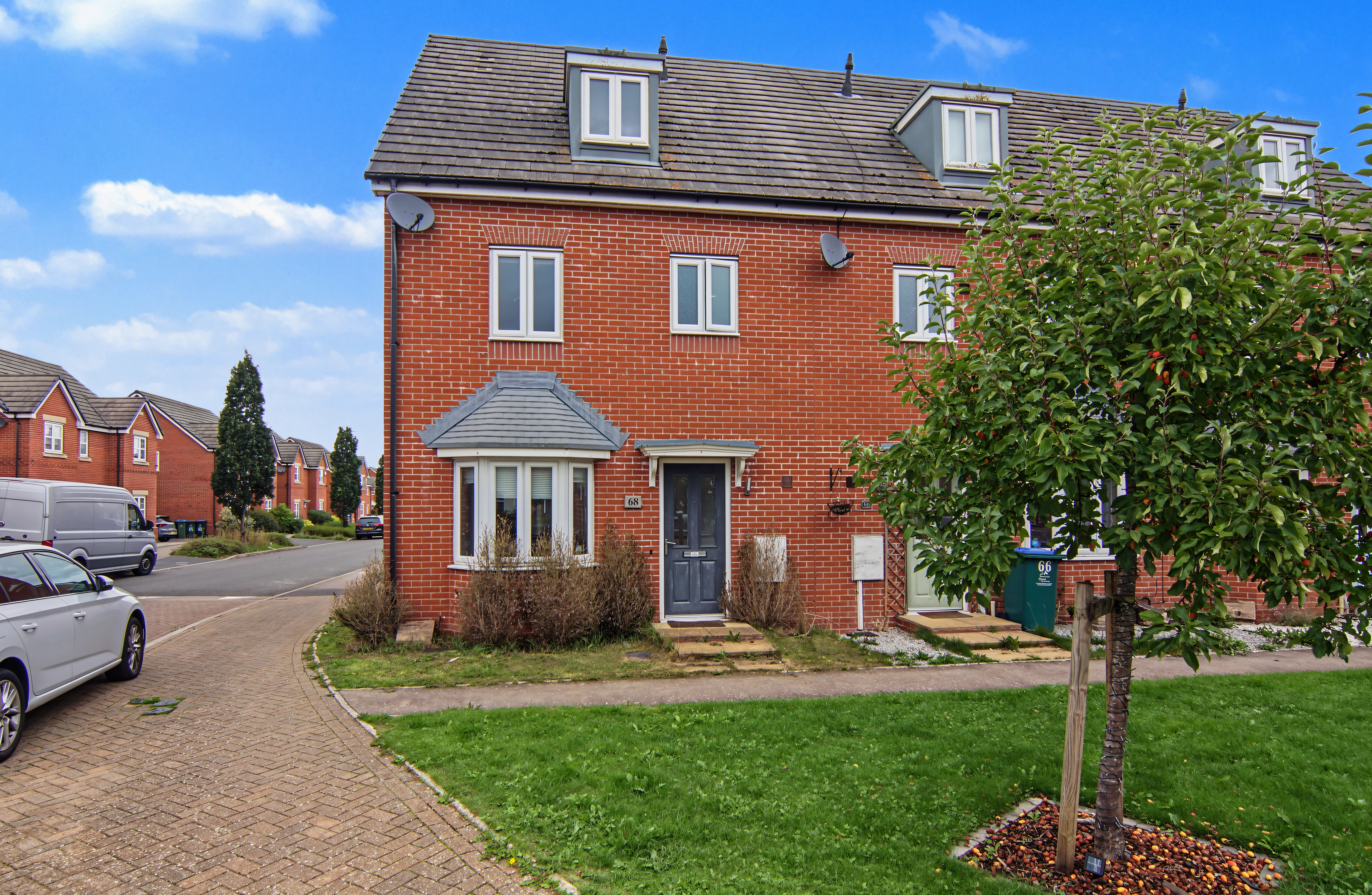 4 bedroom end of terrace house for sale, Astoria Drive, Coventry, CV4, photo 1