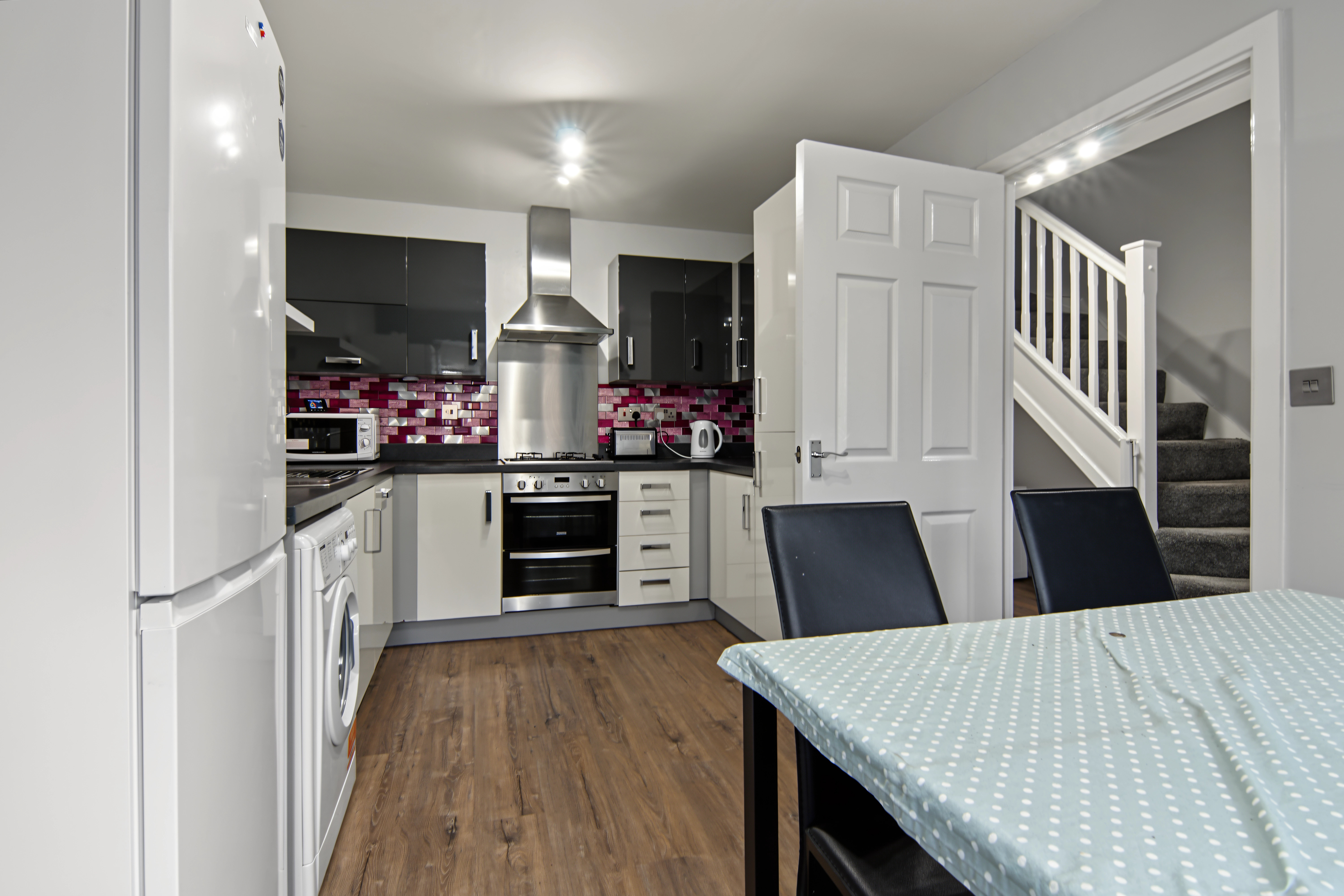 4 bedroom end of terrace house for sale, Astoria Drive, Coventry, CV4, photo 3