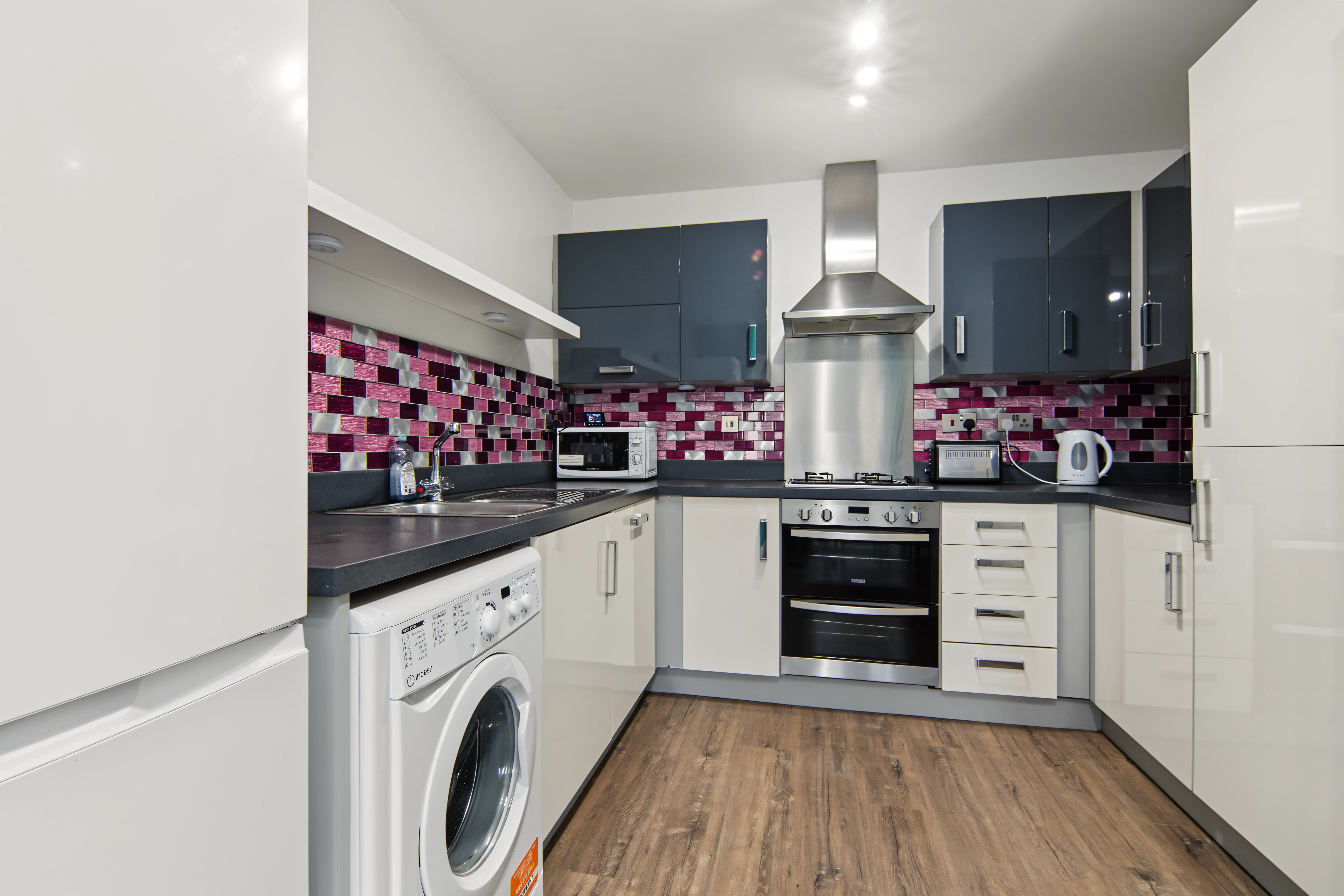 4 bedroom end of terrace house for sale, Astoria Drive, Coventry, CV4, photo 5