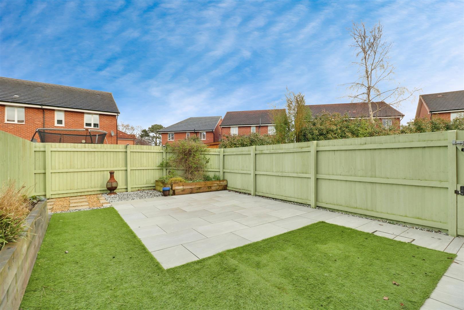 3 bedroom house for sale, Reginald Lindop Drive, Stoke-On-Trent, ST7, photo 2