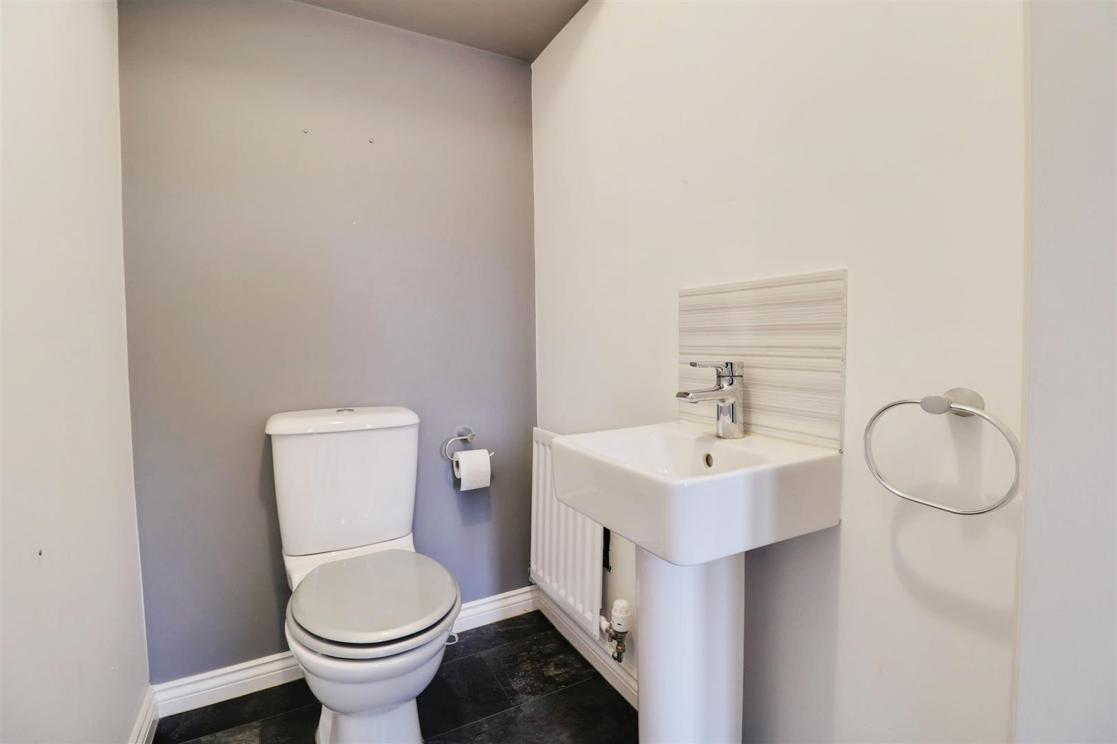 3 bedroom house for sale, Reginald Lindop Drive, Stoke-On-Trent, ST7, photo 9 of 18